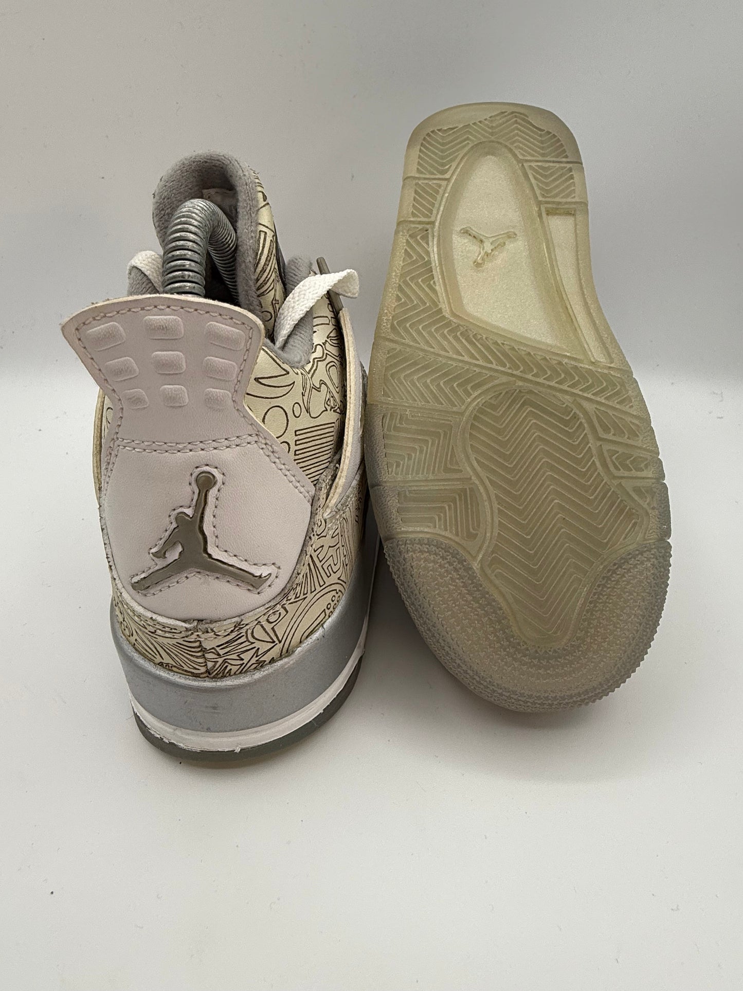 Jordan 4 Retro Laser (GS) UK 3 - RecycledStreetwear