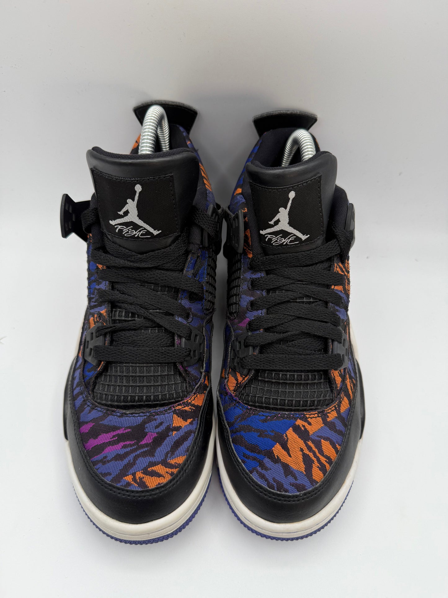 L1802 Jordan 4 Retro Black Rush Violet UK 5.5 - RecycledStreetwear