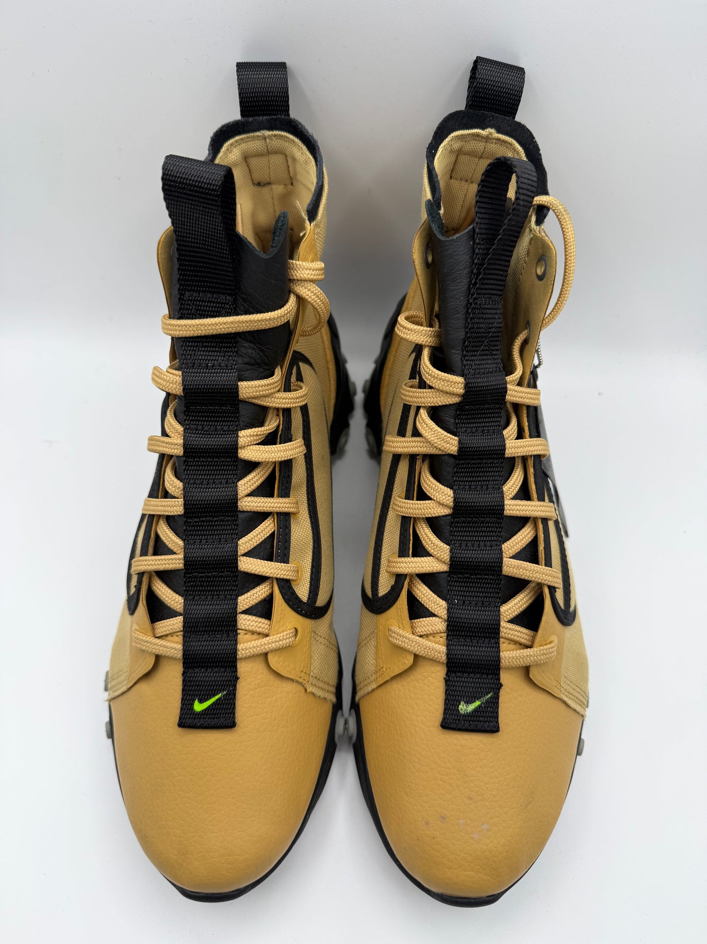 L1920 Nike React Ianga Club Gold UK 9.5 - RecycledStreetwear