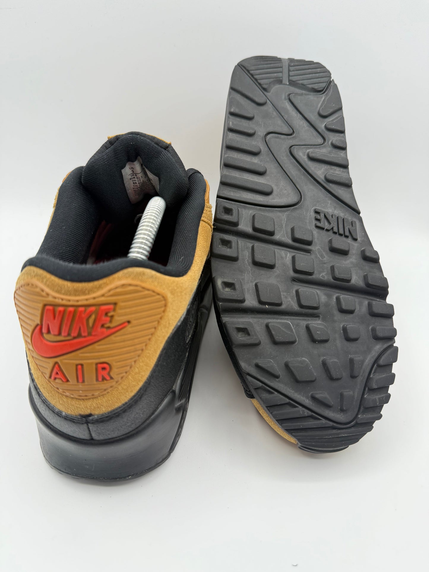 L1958 Nike Air Max 90 Wheat Black UK 8 - RecycledStreetwear
