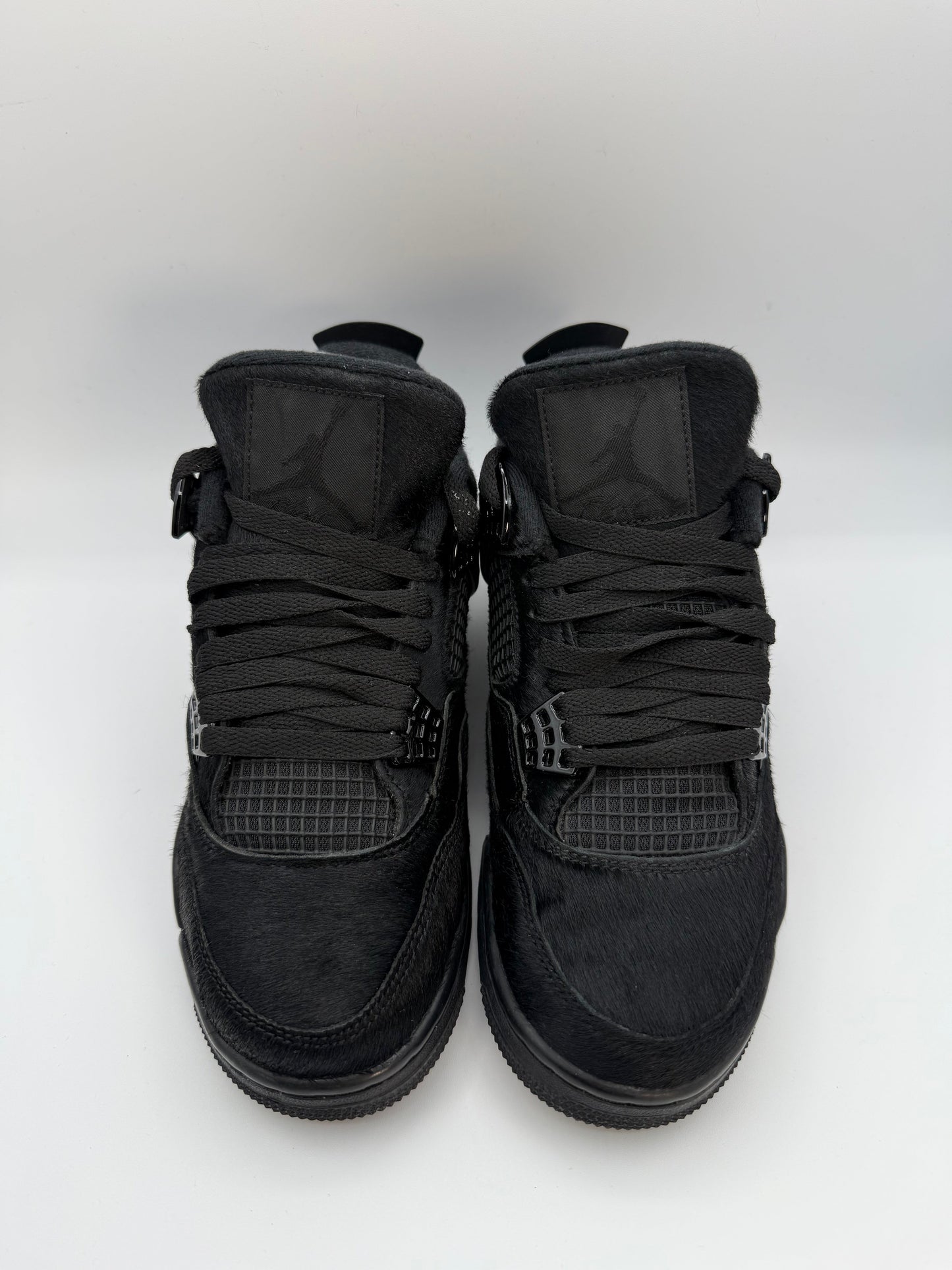 L1962 Jordan 4 Olivia Kim No Cover UK 5 - RecycledStreetwear