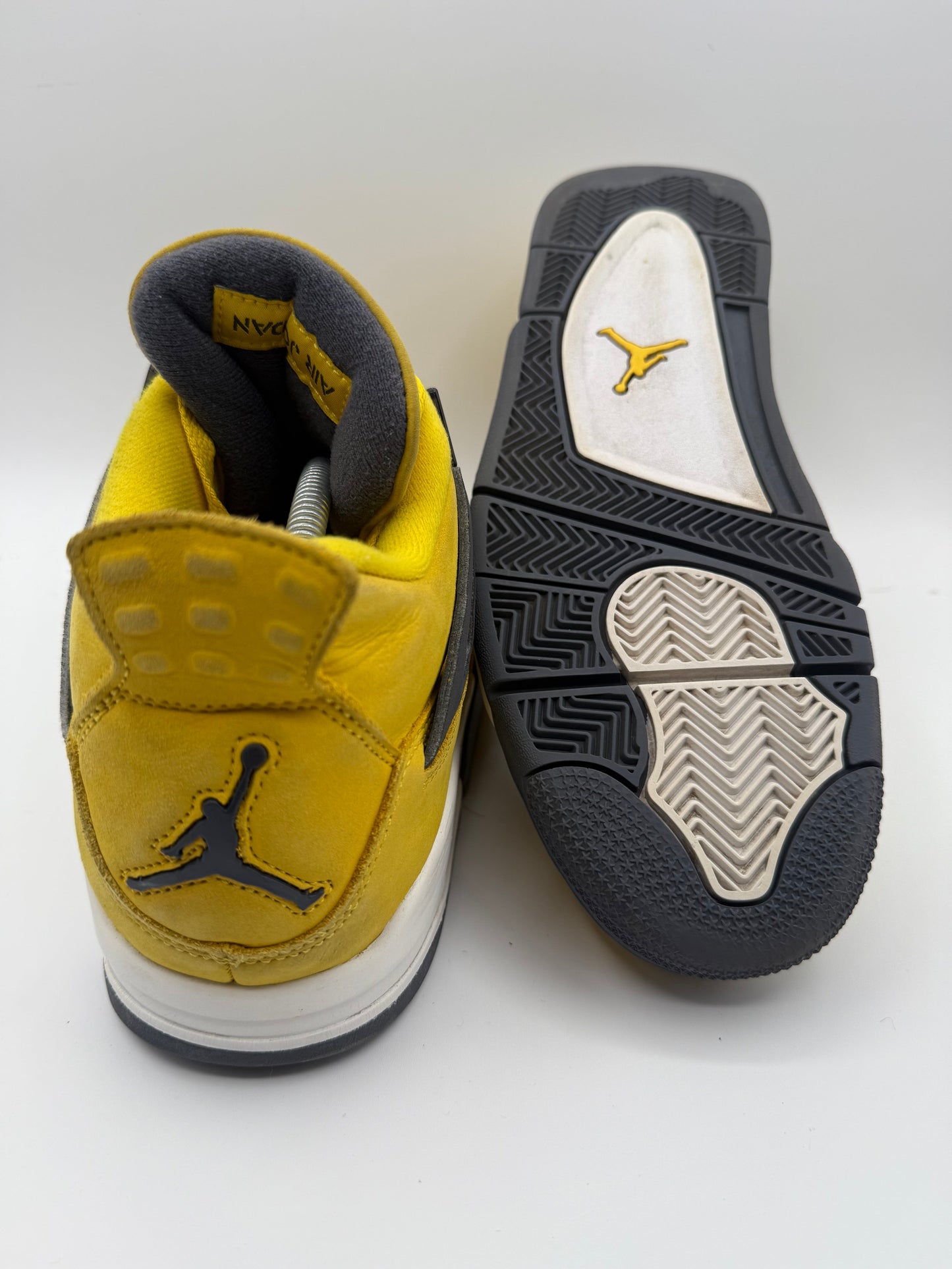 L2048 Jordan 4 Retro Lightning (2021) UK 9.5 - RecycledStreetwear