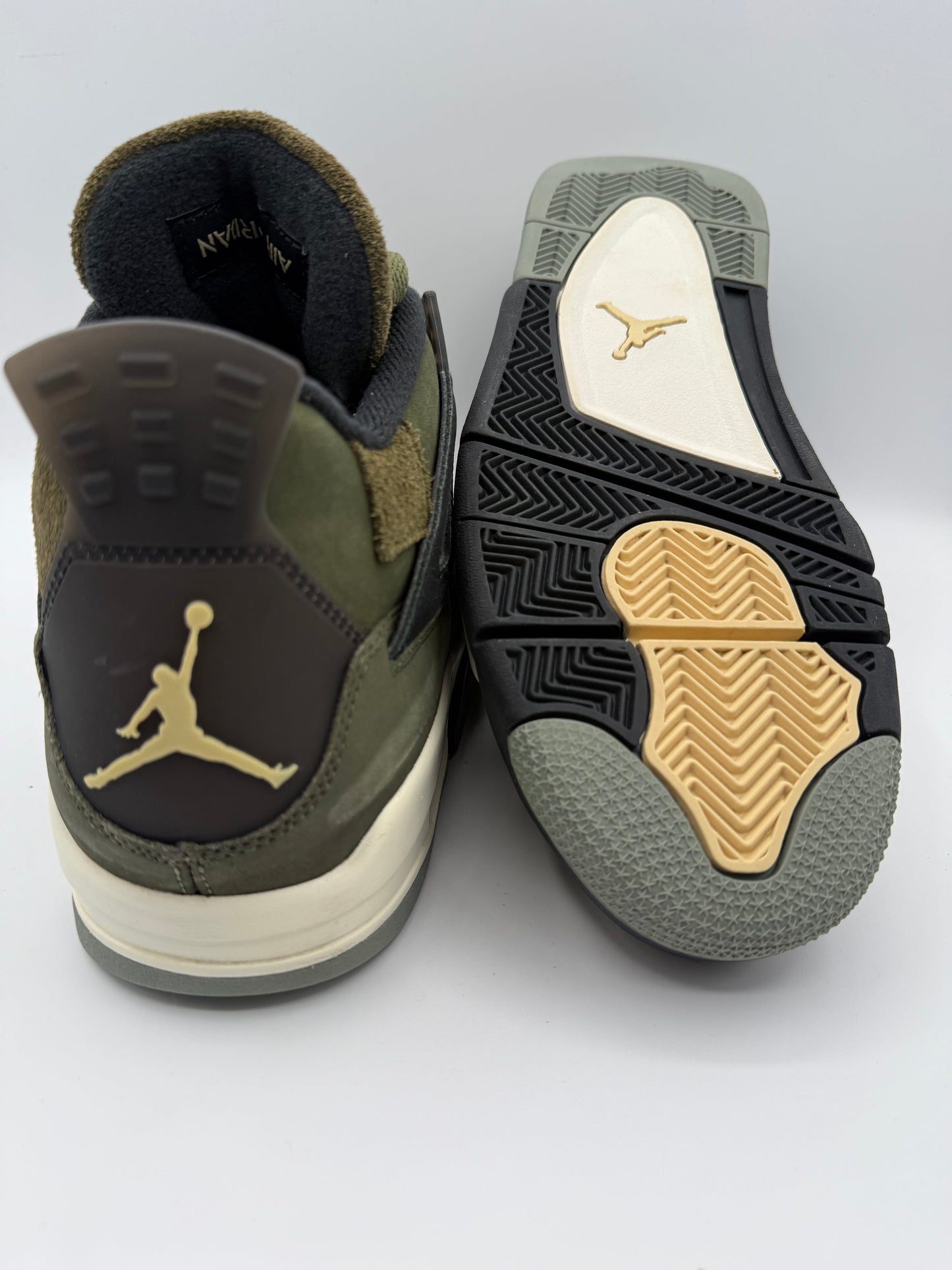 L2256 Jordan 4 Retro SE Craft Medium Olive UK 8.5 - RecycledStreetwear