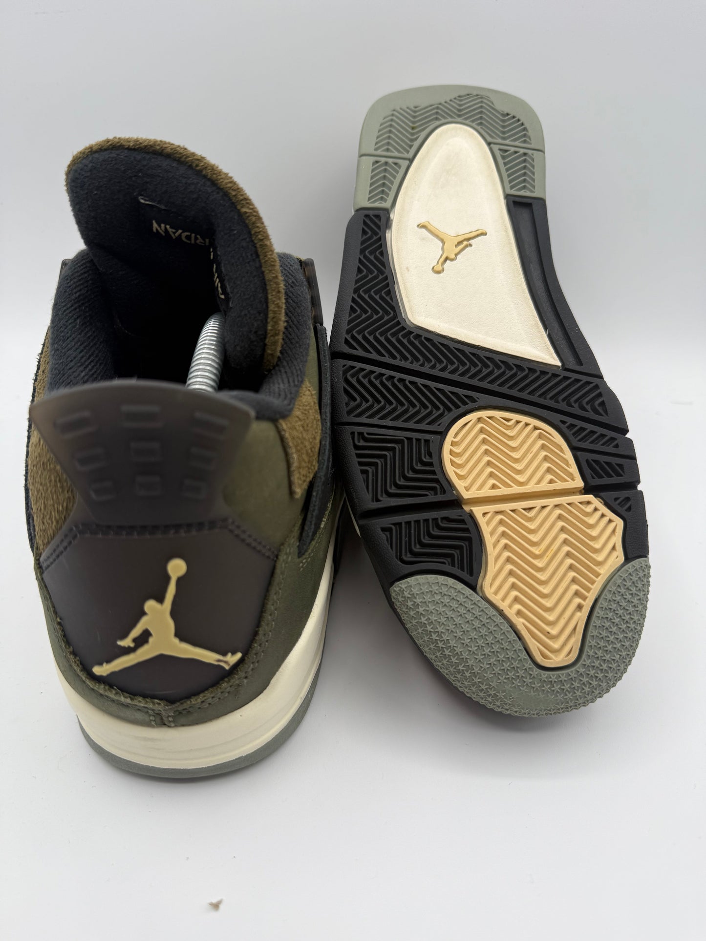 L2268 Jordan 4 Retro SE Craft Medium Olive UK 8.5 - RecycledStreetwear