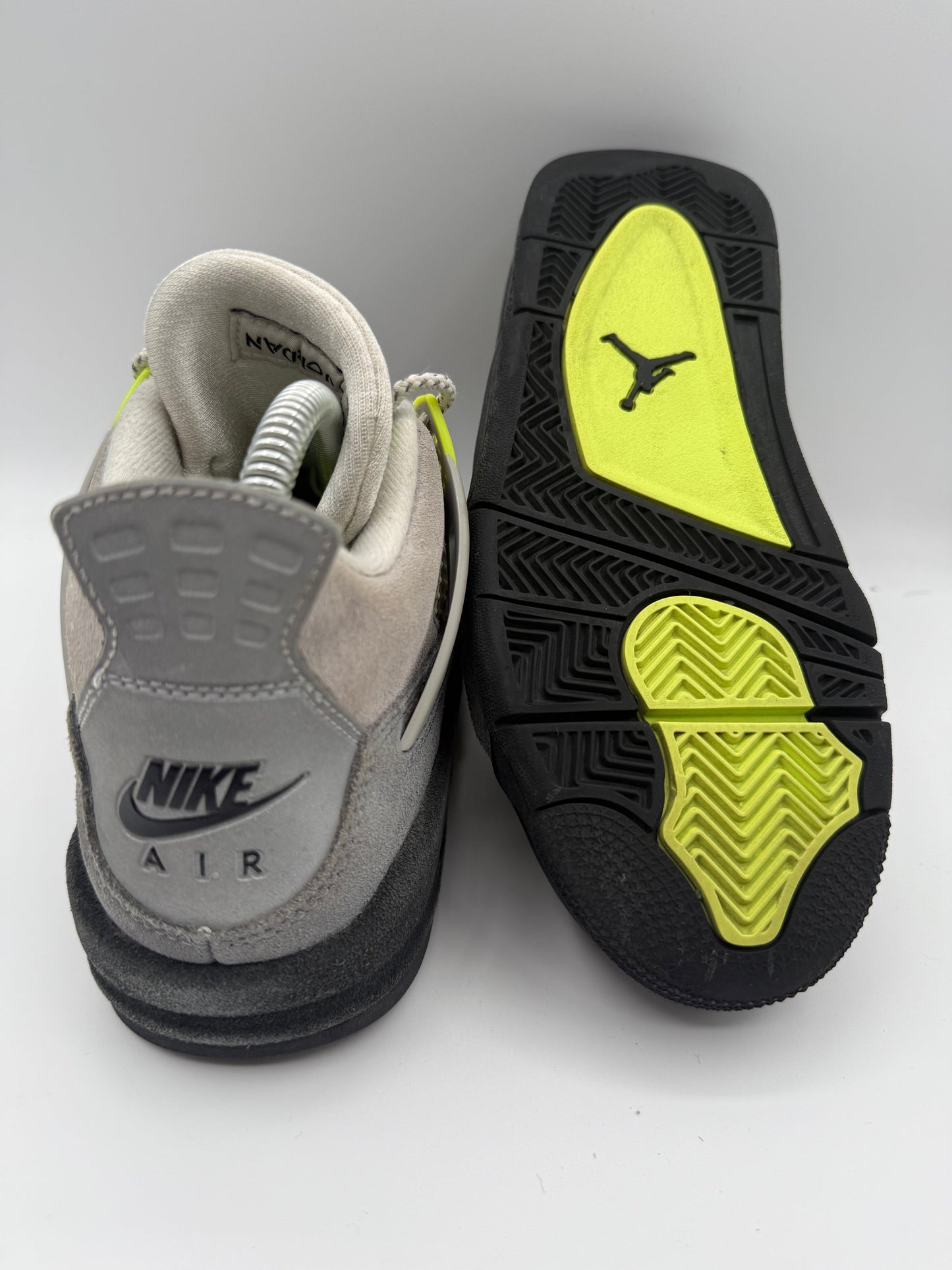 L2322 Jordan 4 Retro SE 95 Neon (GS) UK 4.5 - RecycledStreetwear