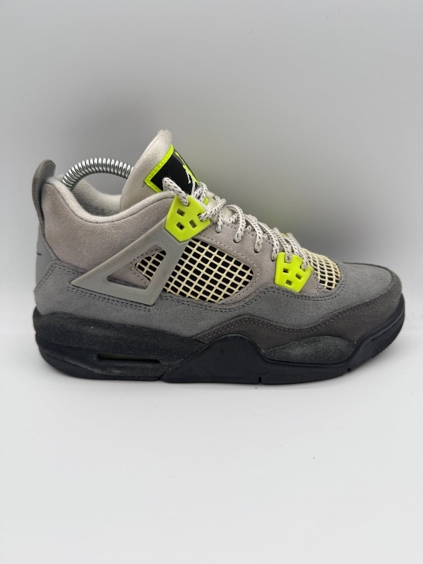 L2322 Jordan 4 Retro SE 95 Neon (GS) UK 4.5 - RecycledStreetwear