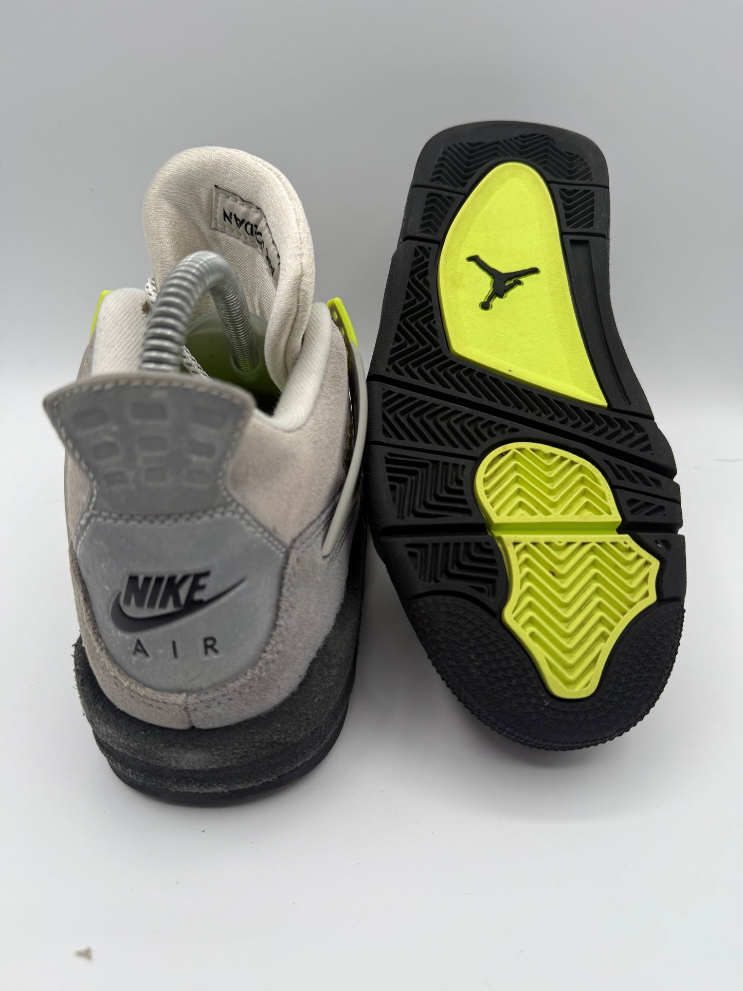 L2330 Jordan 4 Retro SE 95 Neon UK 4.5 - RecycledStreetwear