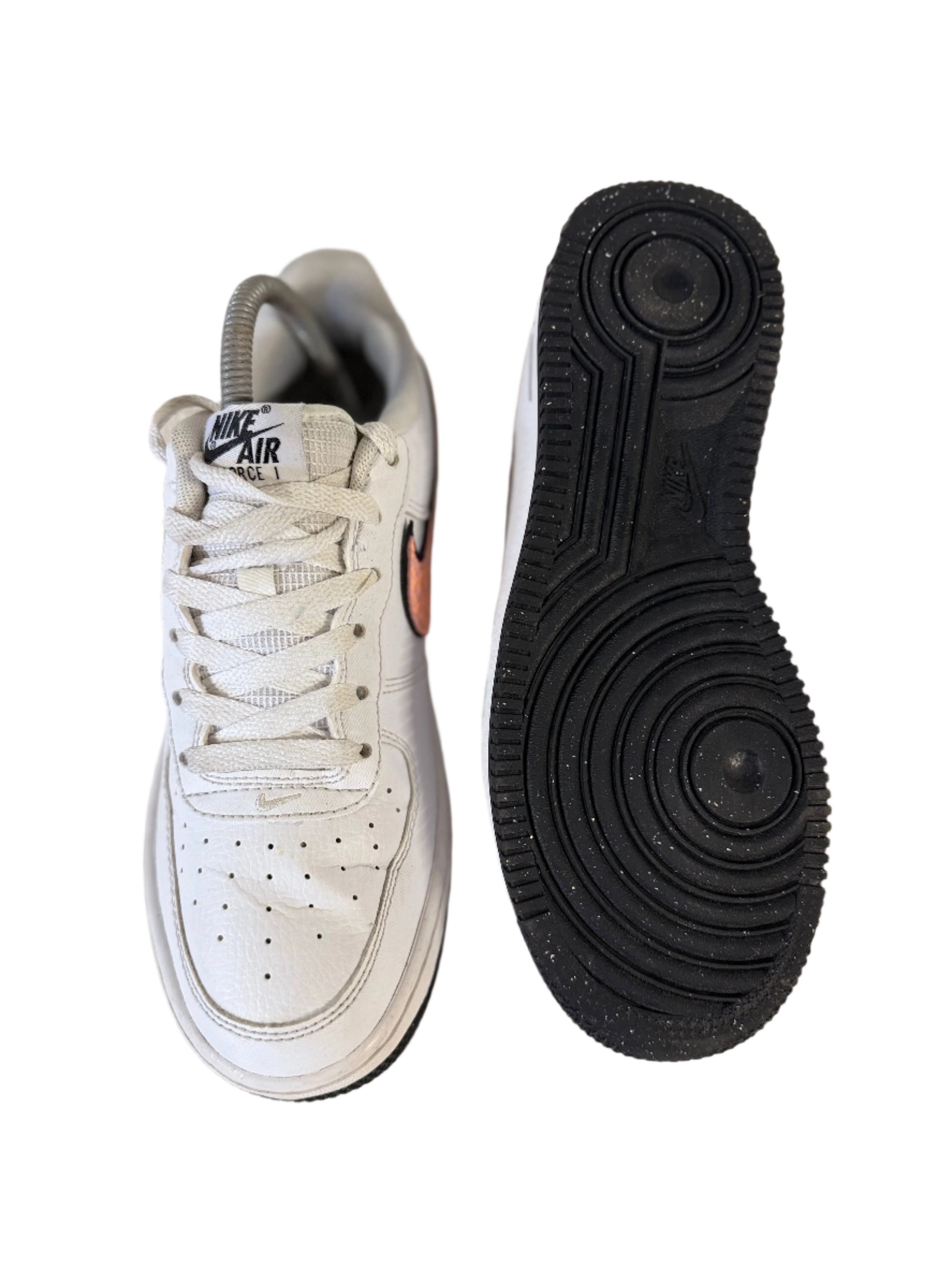 Nike Air Force UK 4.5 - RecycledStreetwear