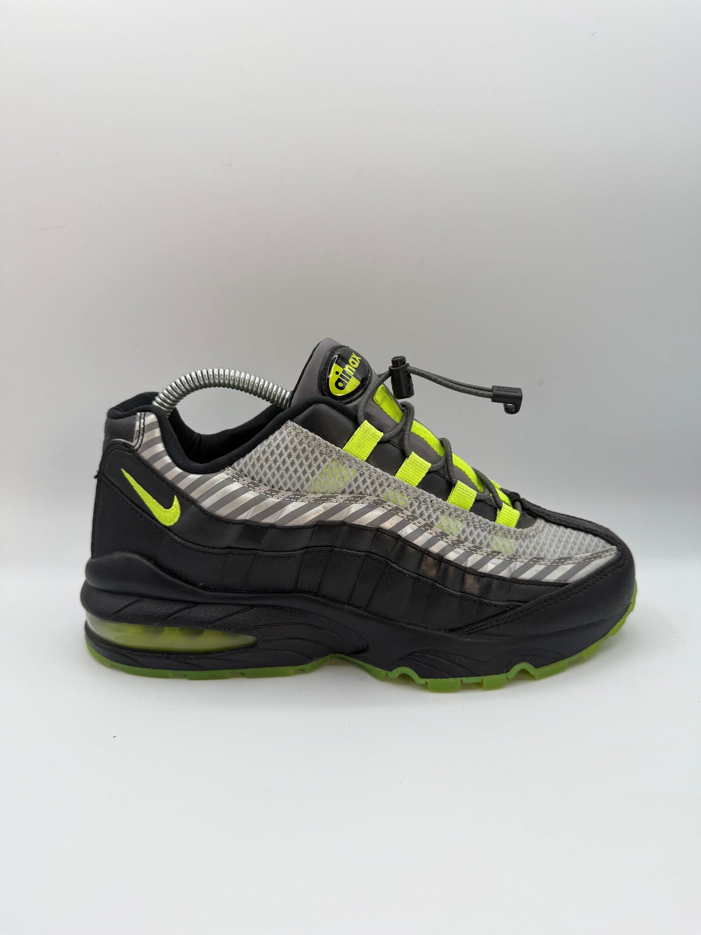 Nike Air Max 95 Black Gunsmoke Volt UK 5 - RecycledStreetwear