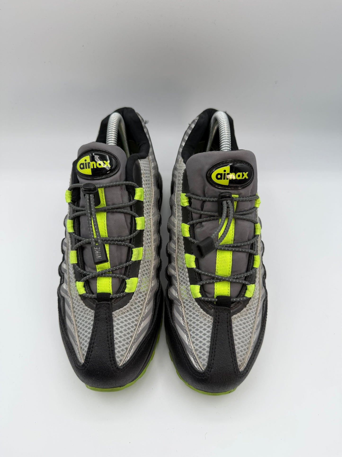 Nike Air Max 95 Black Gunsmoke Volt UK 5 - RecycledStreetwear