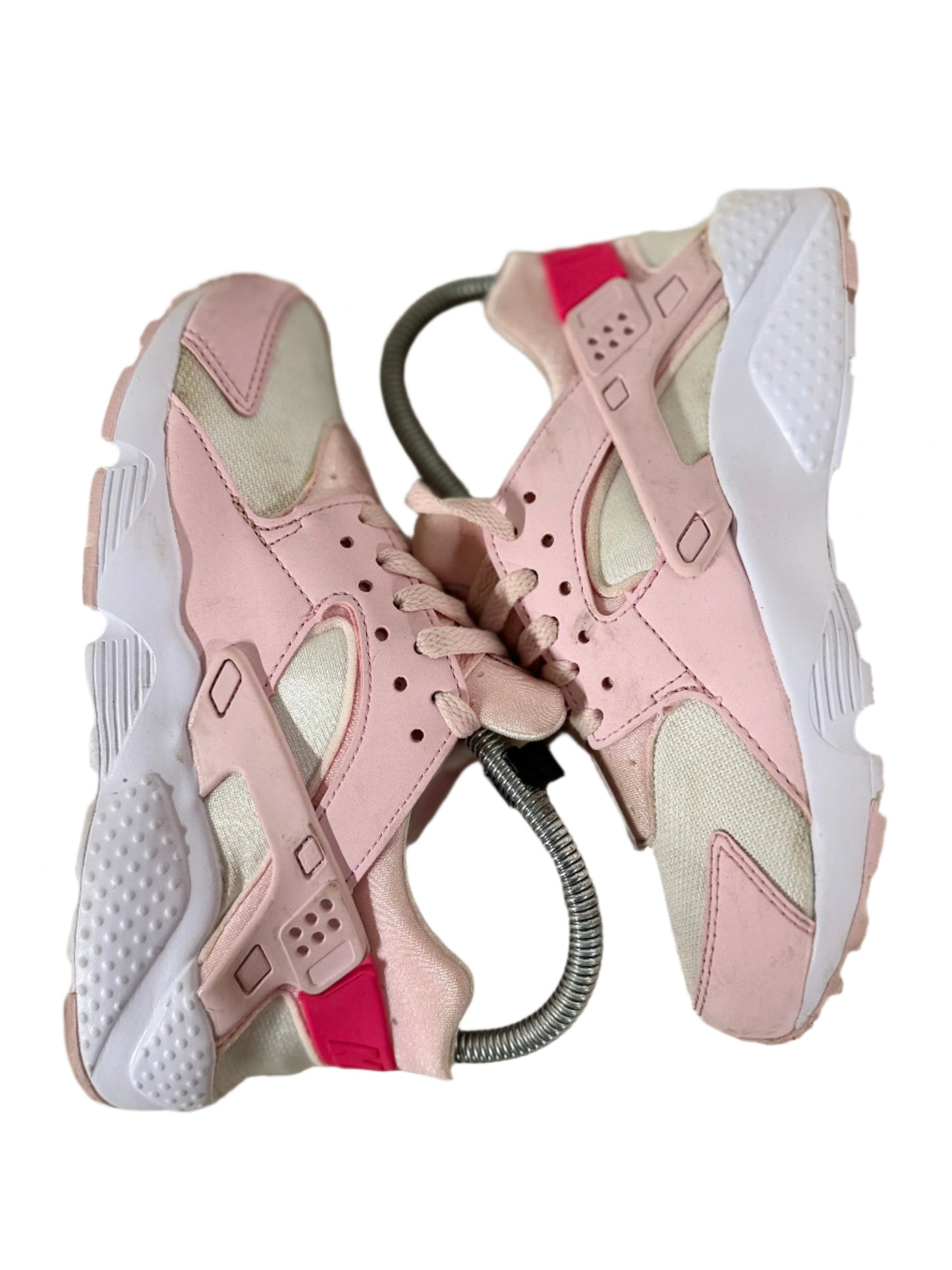 Nike Huarache Run GS ‘Pink Foam’ uk 3.5 - RecycledStreetwear