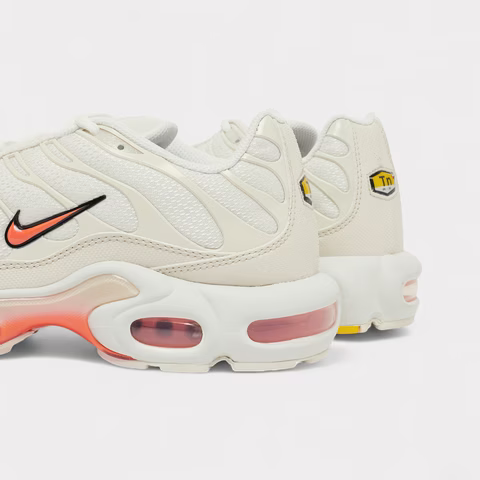 Nike Air Max Plus Safety Orange