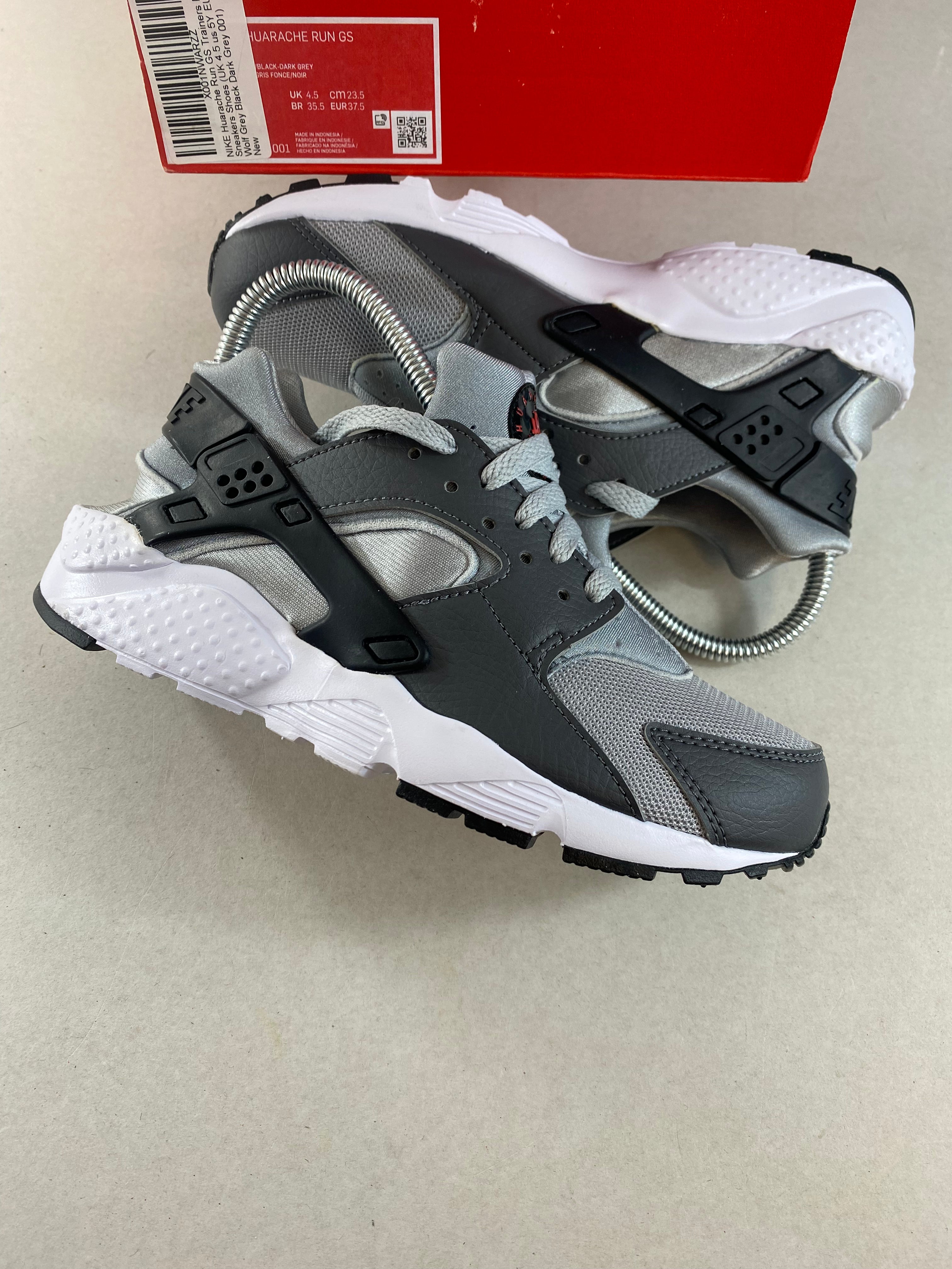 Nike Huarache UK 4.5