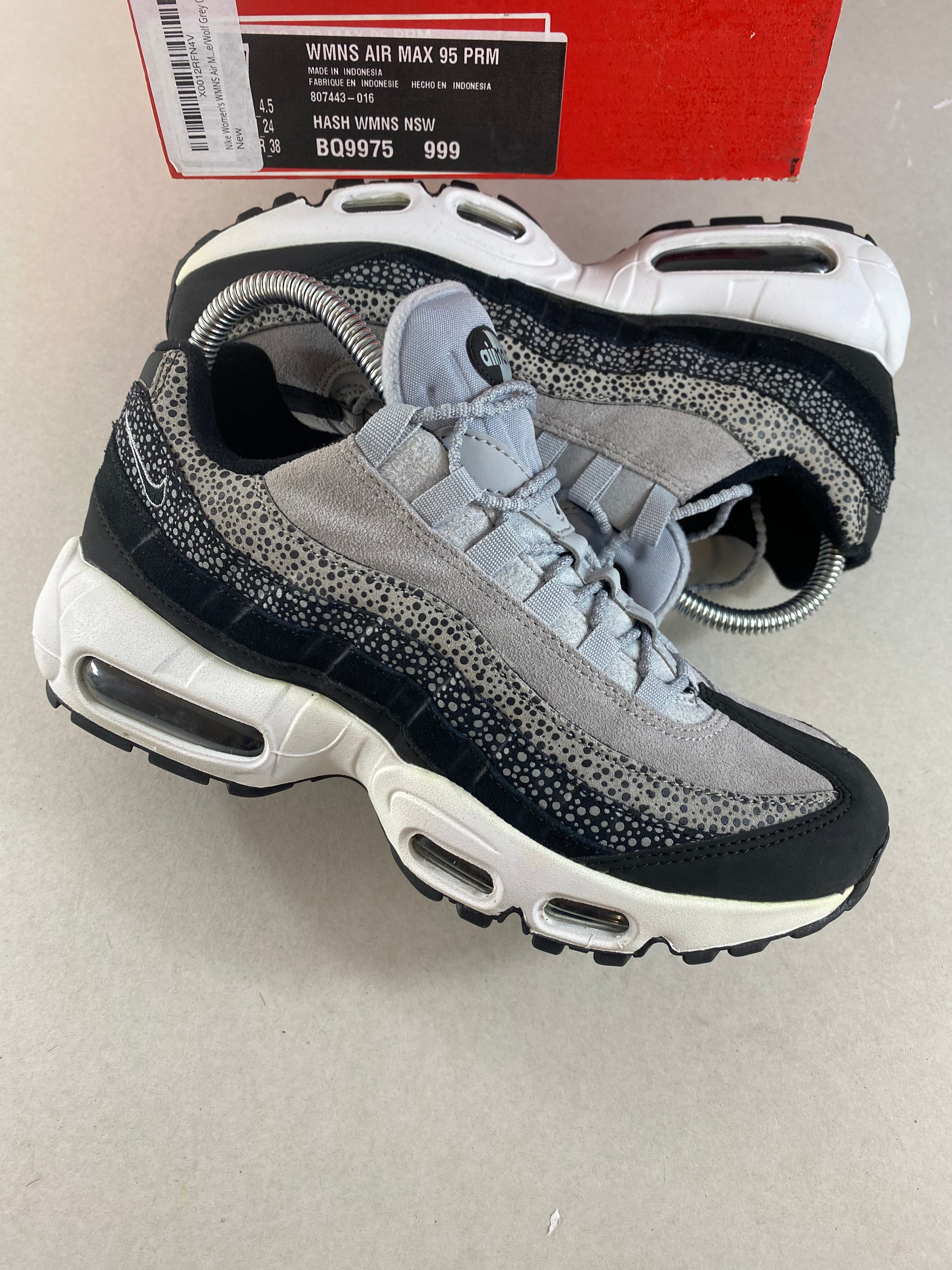 Nike Air Max 95 UK 4.5