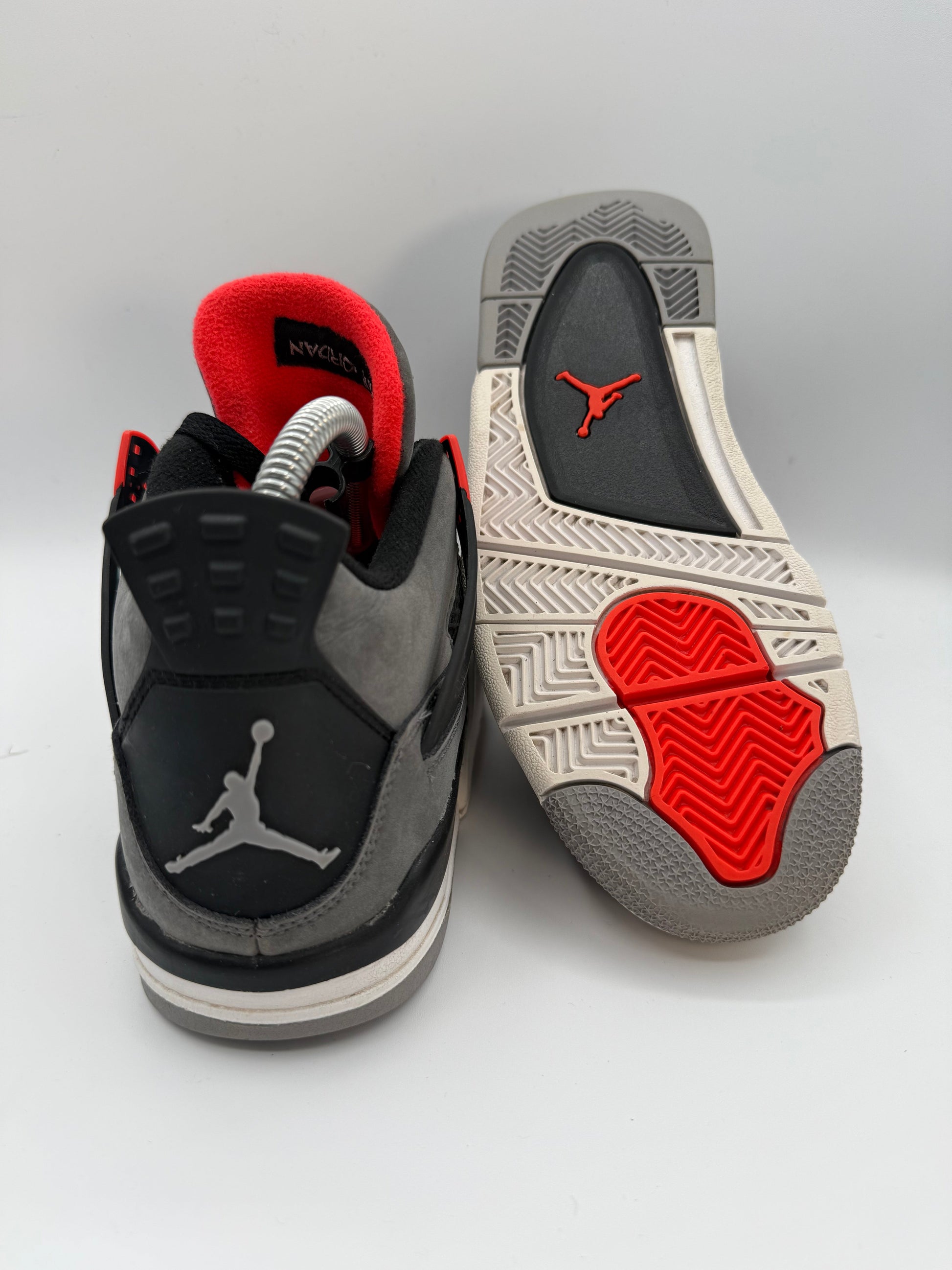 Jordan 4 Retro Infrared UK 4.5 - RecycledStreetwear