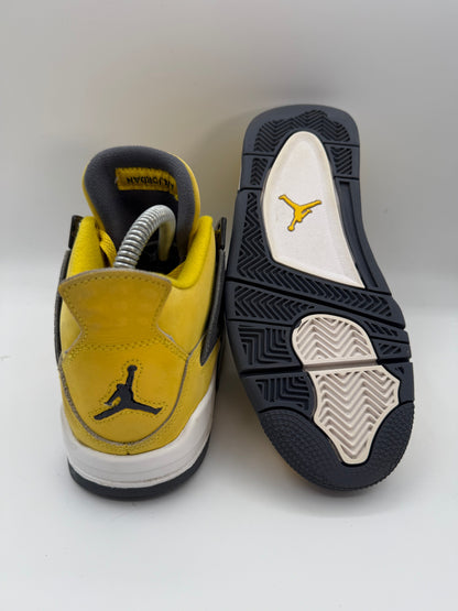 Jordan 4 Retro Lightning (2021) UK 4 - RecycledStreetwear