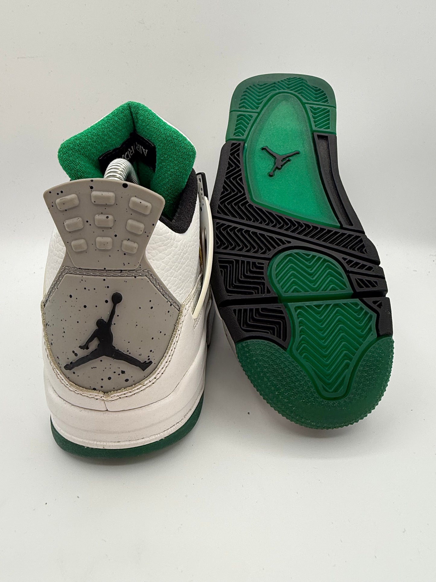Jordan 4 Retro Lucid Green Rasta (Women's) UK 4 - RecycledStreetwear