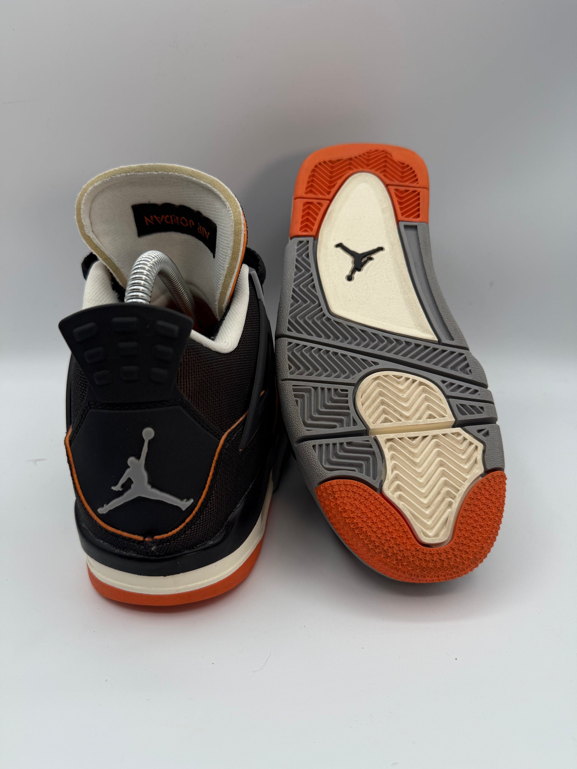 Jordan 4 Retro Starfish UK 4 - RecycledStreetwear