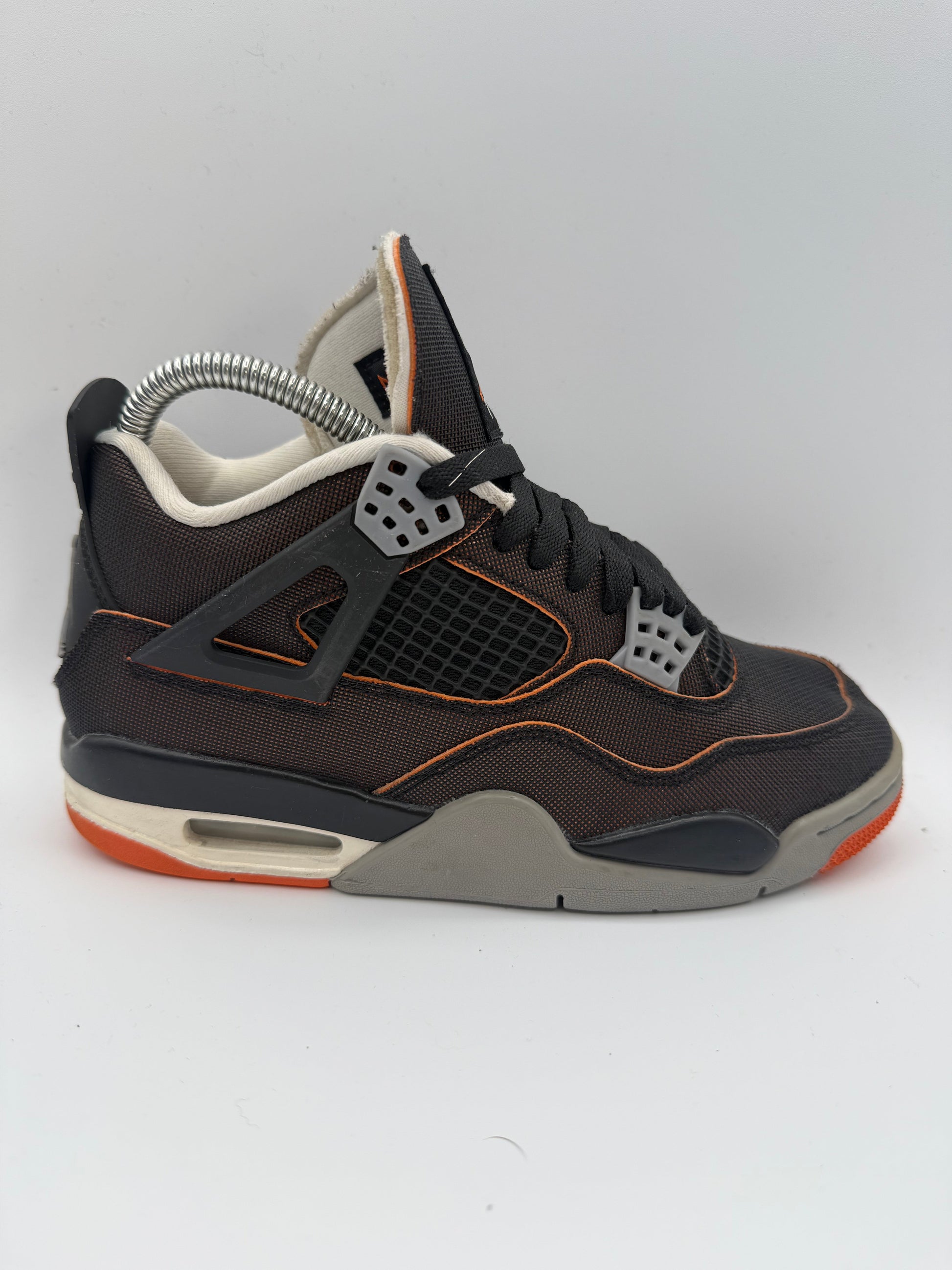 Jordan 4 Retro Starfish (Women's) UK 3 - RecycledStreetwear