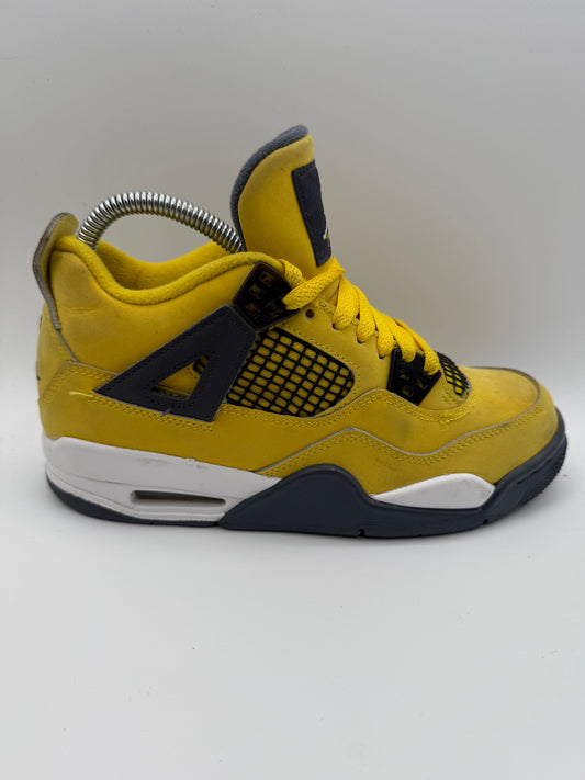 L1556 Jordan 4 Retro Lightning (2021) (GS) UK 4.5 - RecycledStreetwear