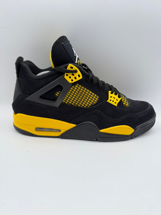L1596 Jordan 4 Retro Thunder (2023) UK 9 - RecycledStreetwear