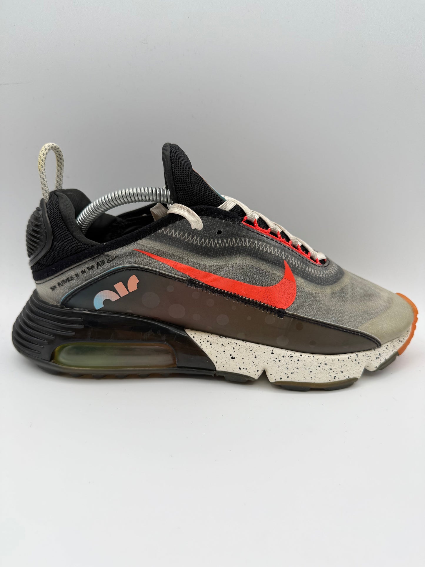 L1923 Nike Air Max 2090 The Future Is In The Air UK 8 - RecycledStreetwear