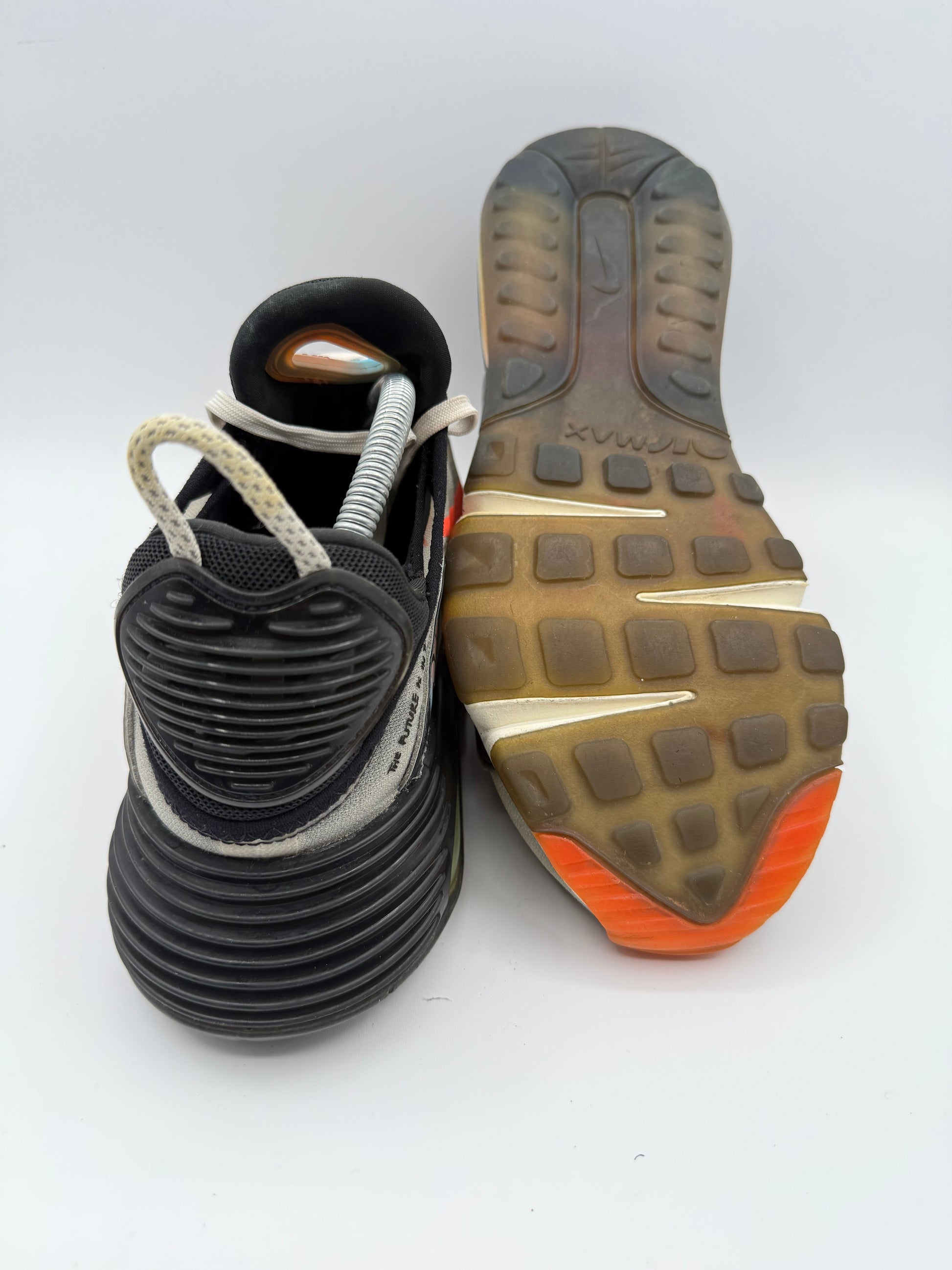 L1923 Nike Air Max 2090 The Future Is In The Air UK 8 - RecycledStreetwear