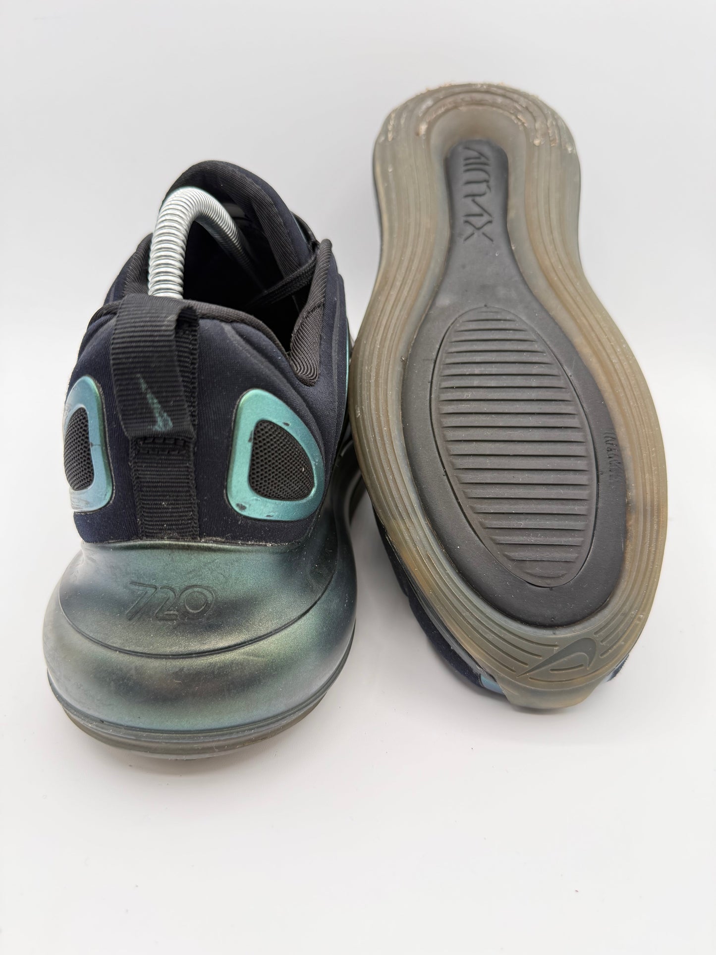 L1938 Nike Air Max 720 Throwback Future UK 8 - RecycledStreetwear