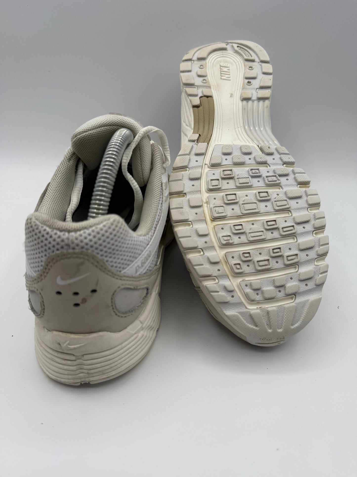 L1945 Nike P - 6000 White Sail Vast Grey UK 7 - RecycledStreetwear