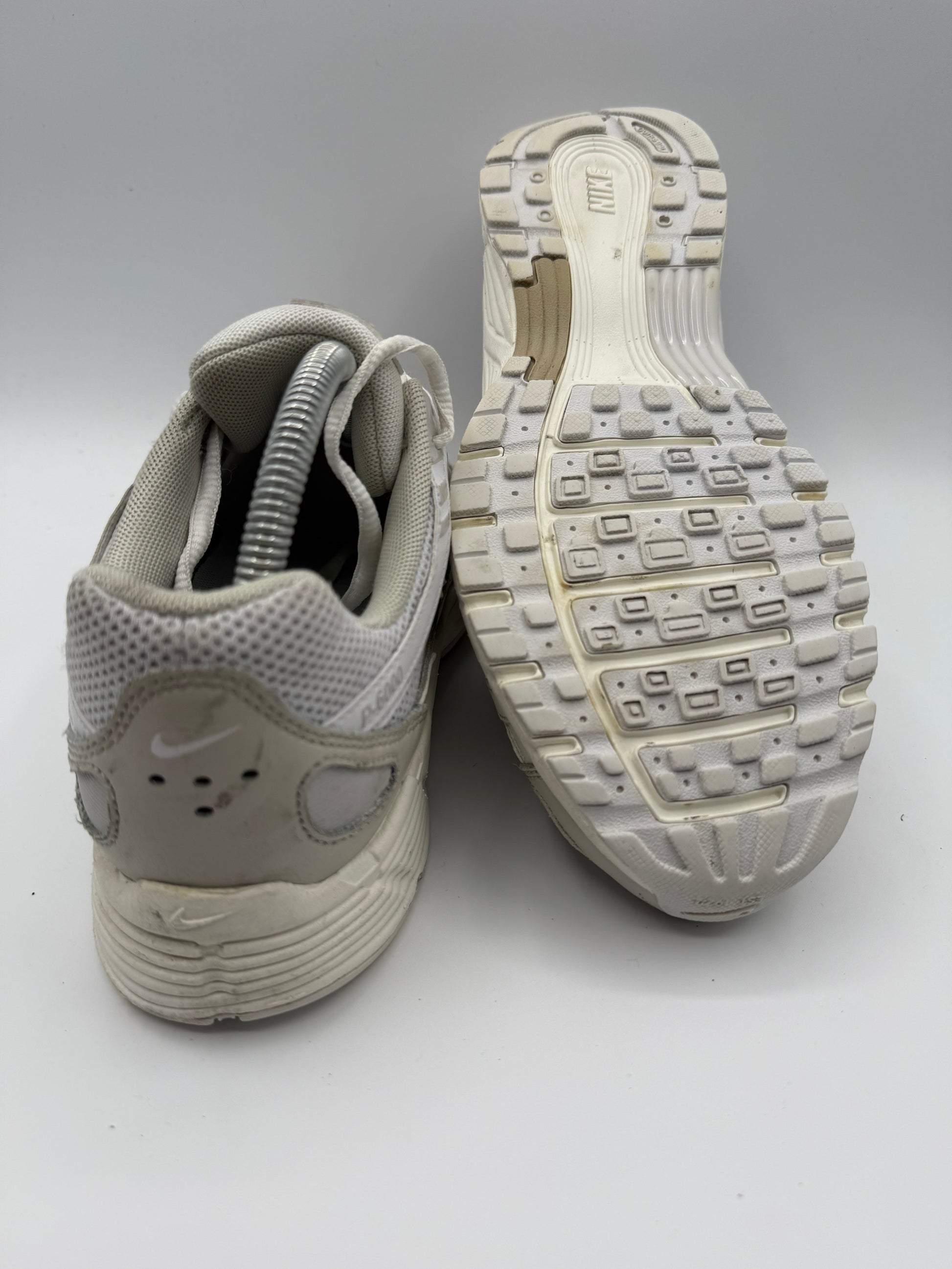 L1945 Nike P - 6000 White Sail Vast Grey UK 7 - RecycledStreetwear