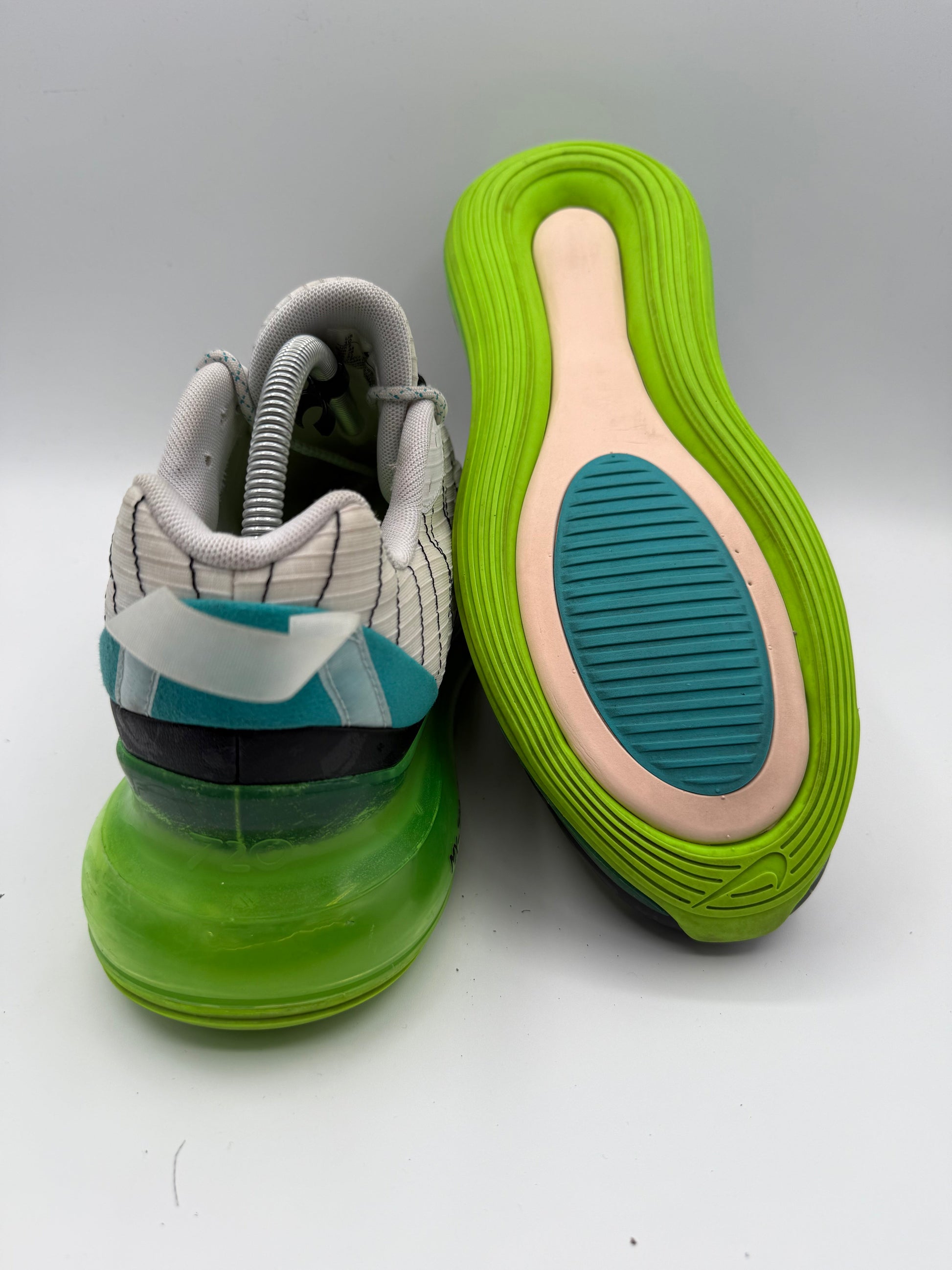 L1953 Nike Air MX 720 - 818 White Ghost Green UK 9 - RecycledStreetwear