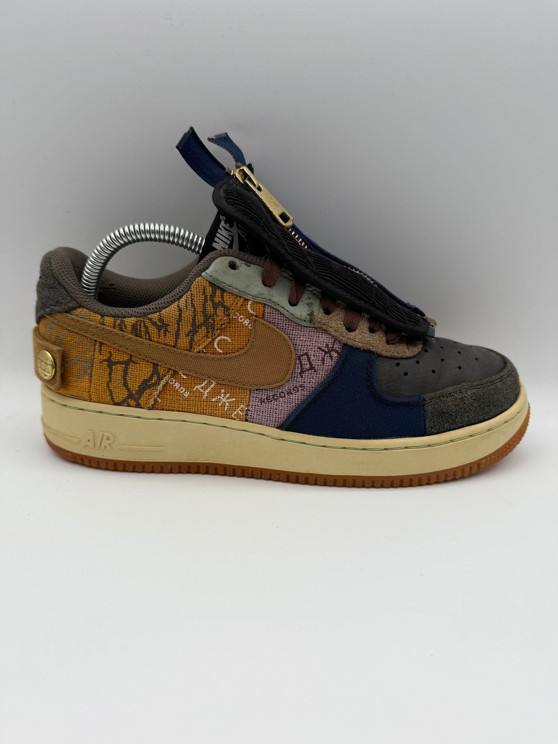 L1994 Nike Air Force 1 Low Travis Scott Cactus Jack UK 6 - RecycledStreetwear