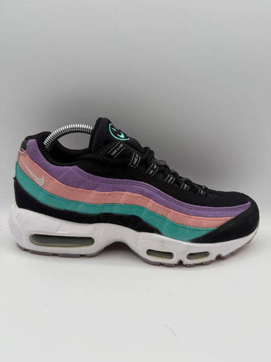 L2045 Nike Air Max 95 Have a Nike Day UK 7 - RecycledStreetwear
