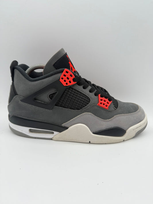 L2047 Jordan 4 Retro Infrared UK 7 - RecycledStreetwear