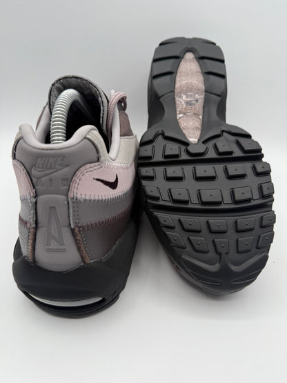 L2059 Nike Air Max 95 SPA Ma Maniére While You Were Sleeping UK 8 - RecycledStreetwear