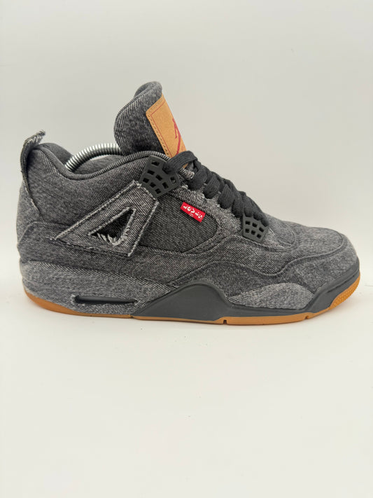 L2098 Jordan 4 Retro Levi's Black UK 9.5 - RecycledStreetwear