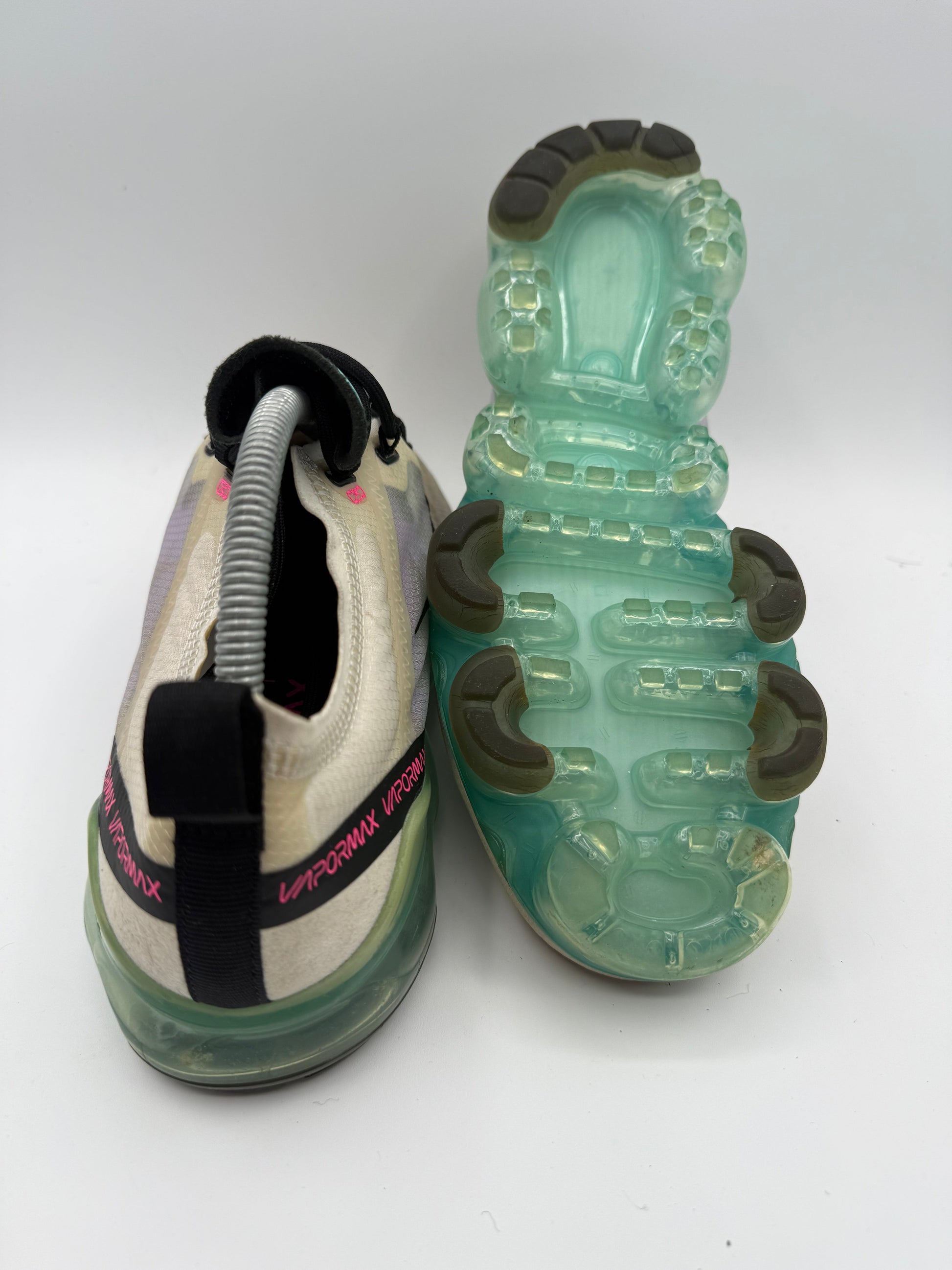 L2163 Nike Air VaporMax 2019 Dragon Fruit UK 8 - RecycledStreetwear