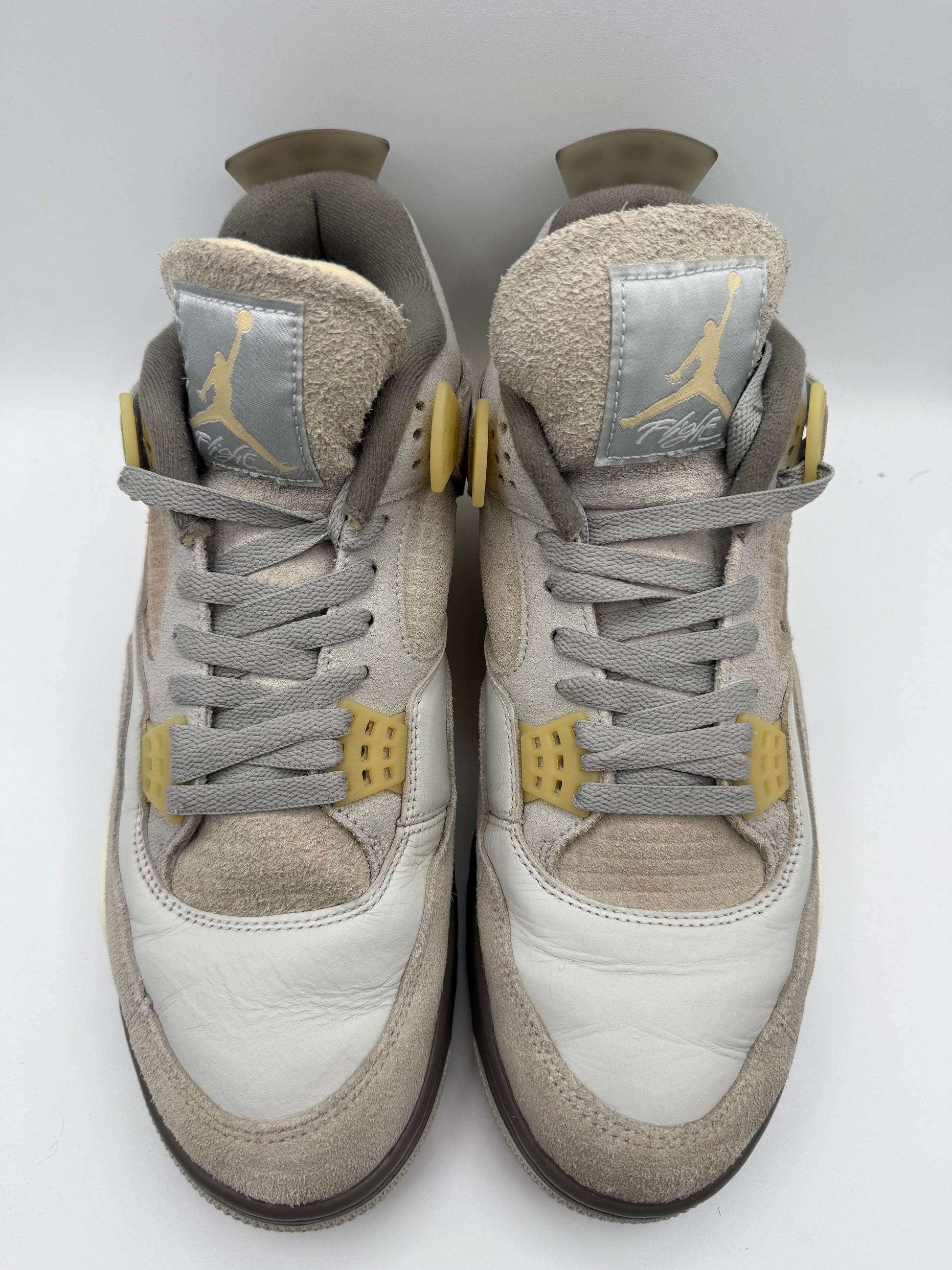 L2223 Jordan 4 Retro SE Craft Photon Dust UK 11 - RecycledStreetwear