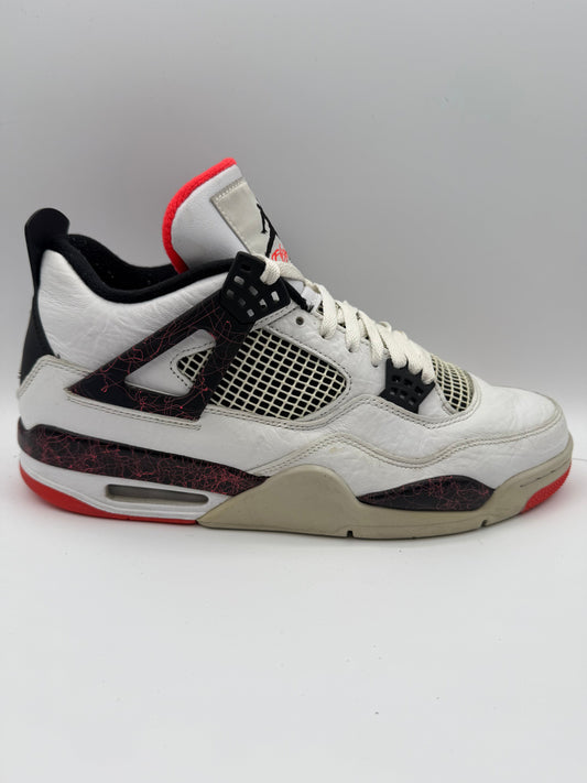 L2226 Jordan 4 Retro Flight Nostalgia UK 11 - RecycledStreetwear