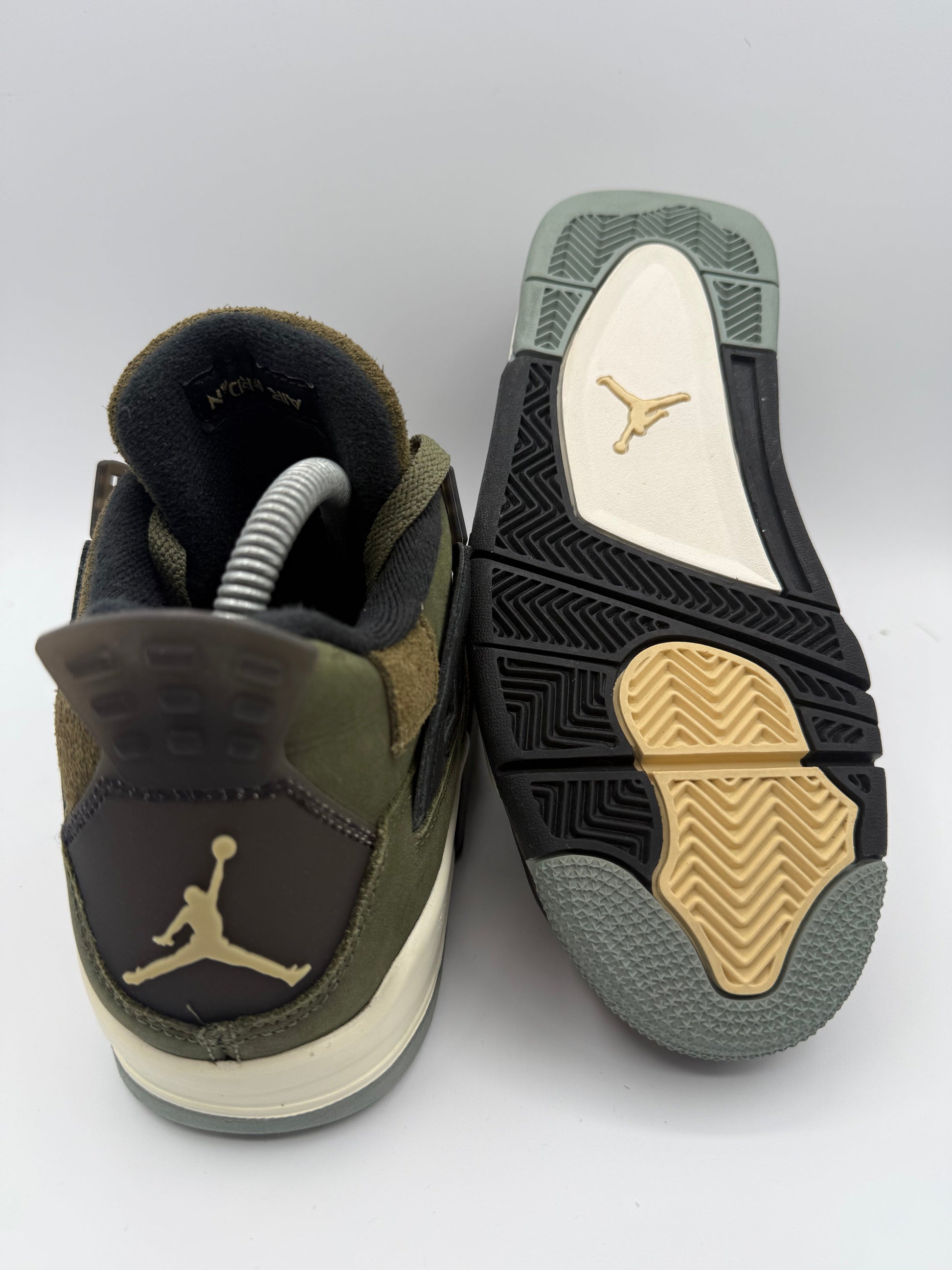 L2304 Jordan 4 Retro SE Craft Medium Olive (GS) UK 5.5 - RecycledStreetwear