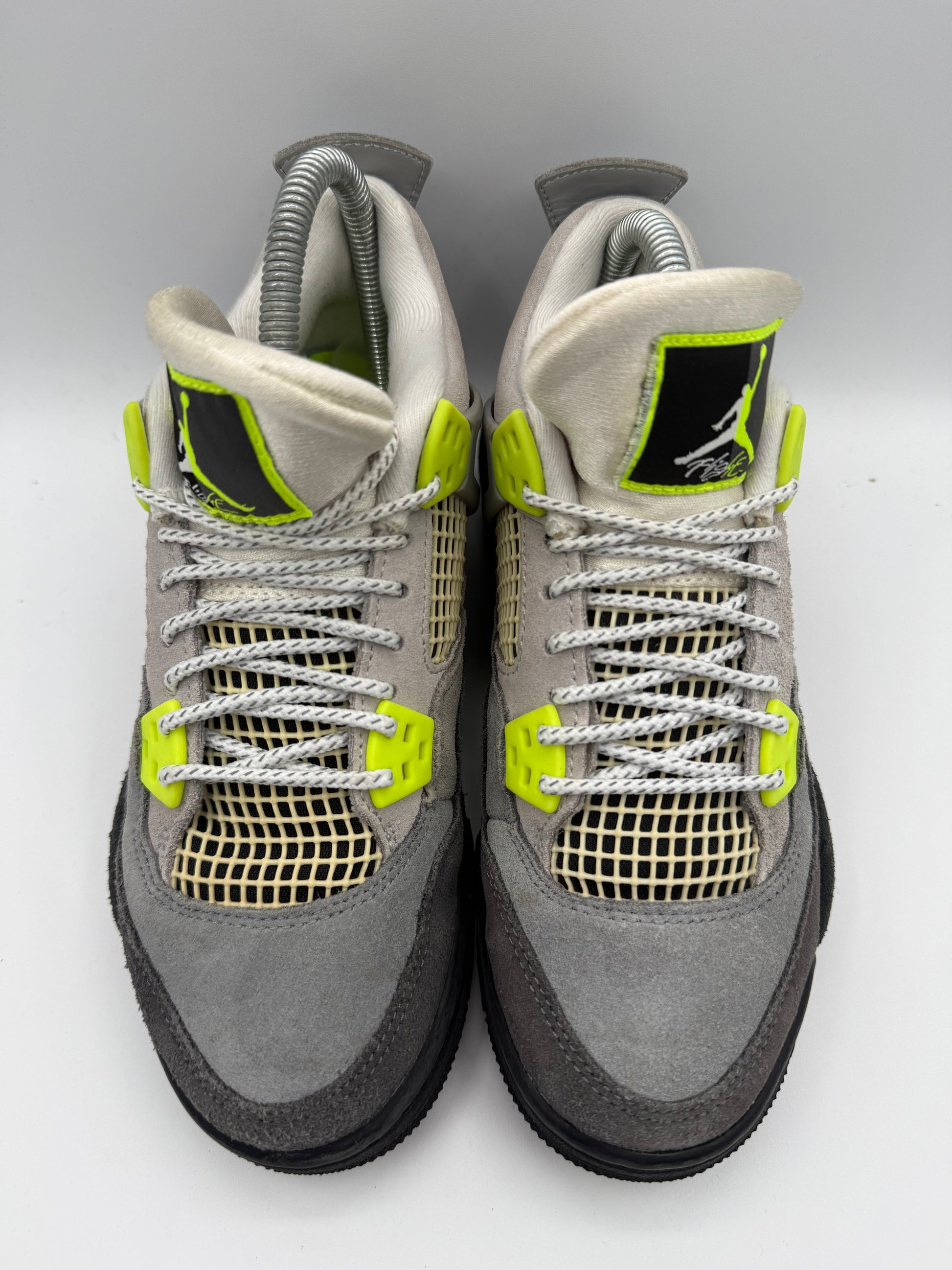L2330 Jordan 4 Retro SE 95 Neon UK 4.5 - RecycledStreetwear