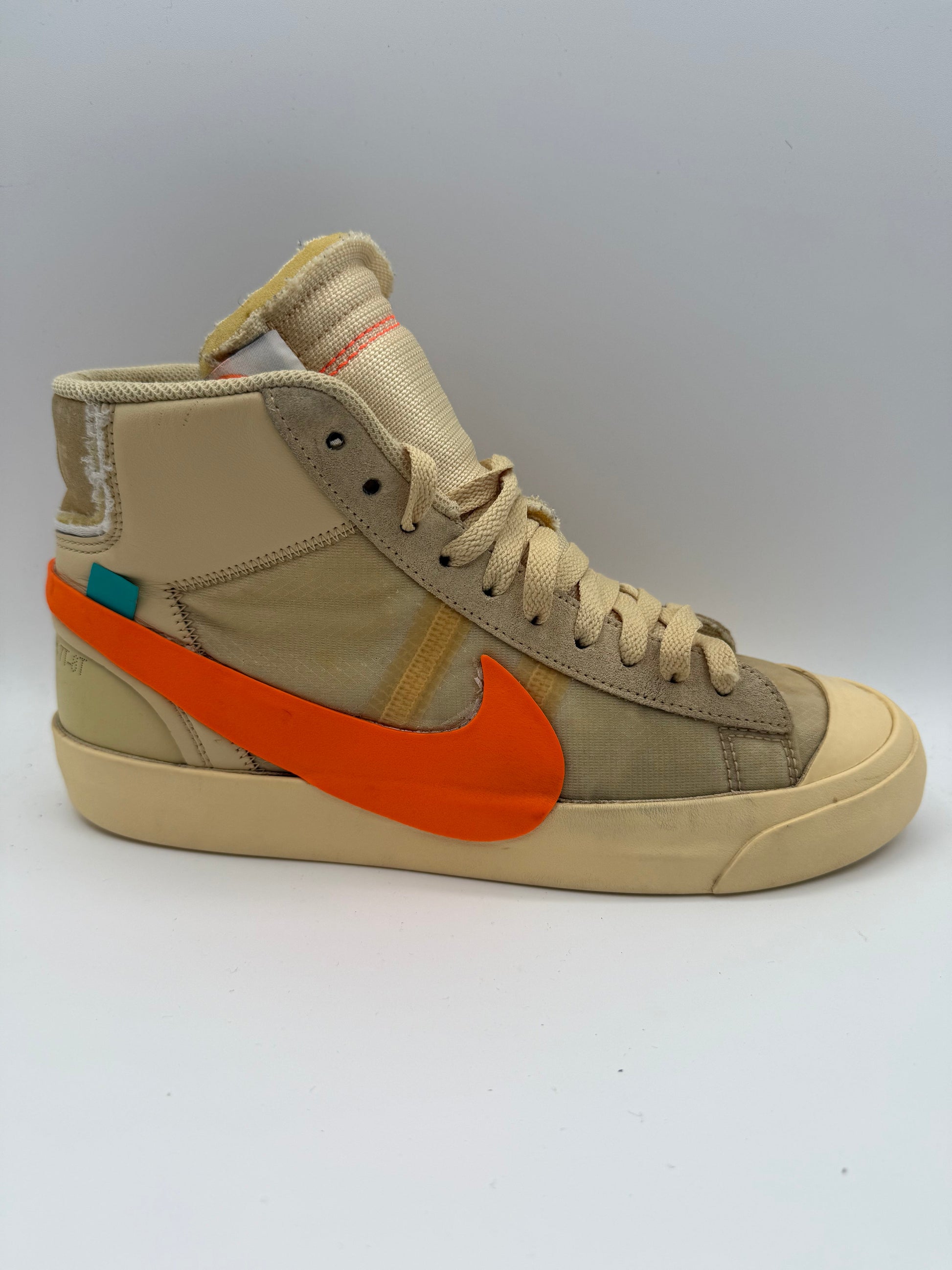 L2359 Nike Blazer Mid Off - White All Hallow's Eve UK 7 - RecycledStreetwear