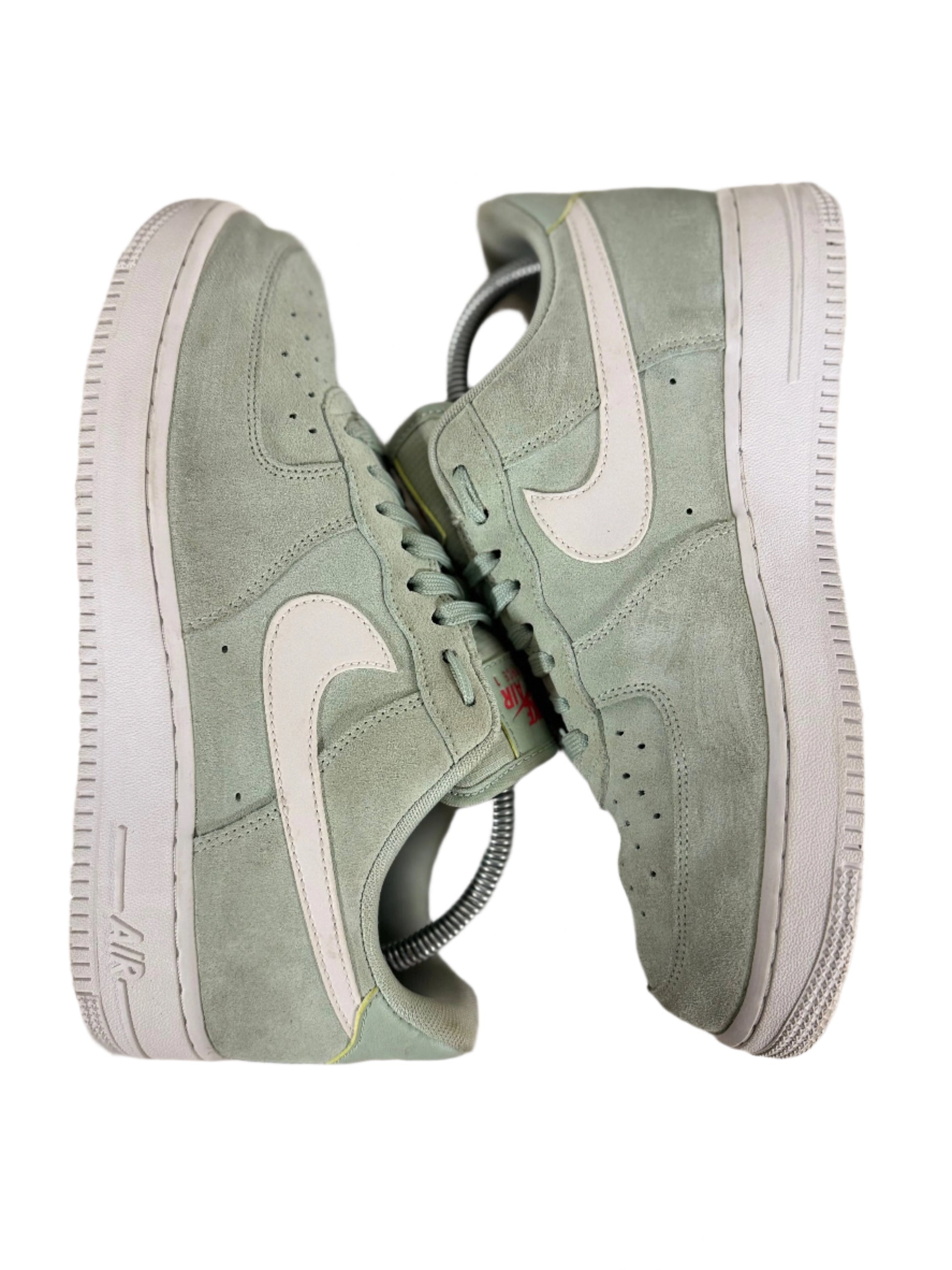 Nike Air Force 1 ‘Frost Green’ UK 7 - RecycledStreetwear