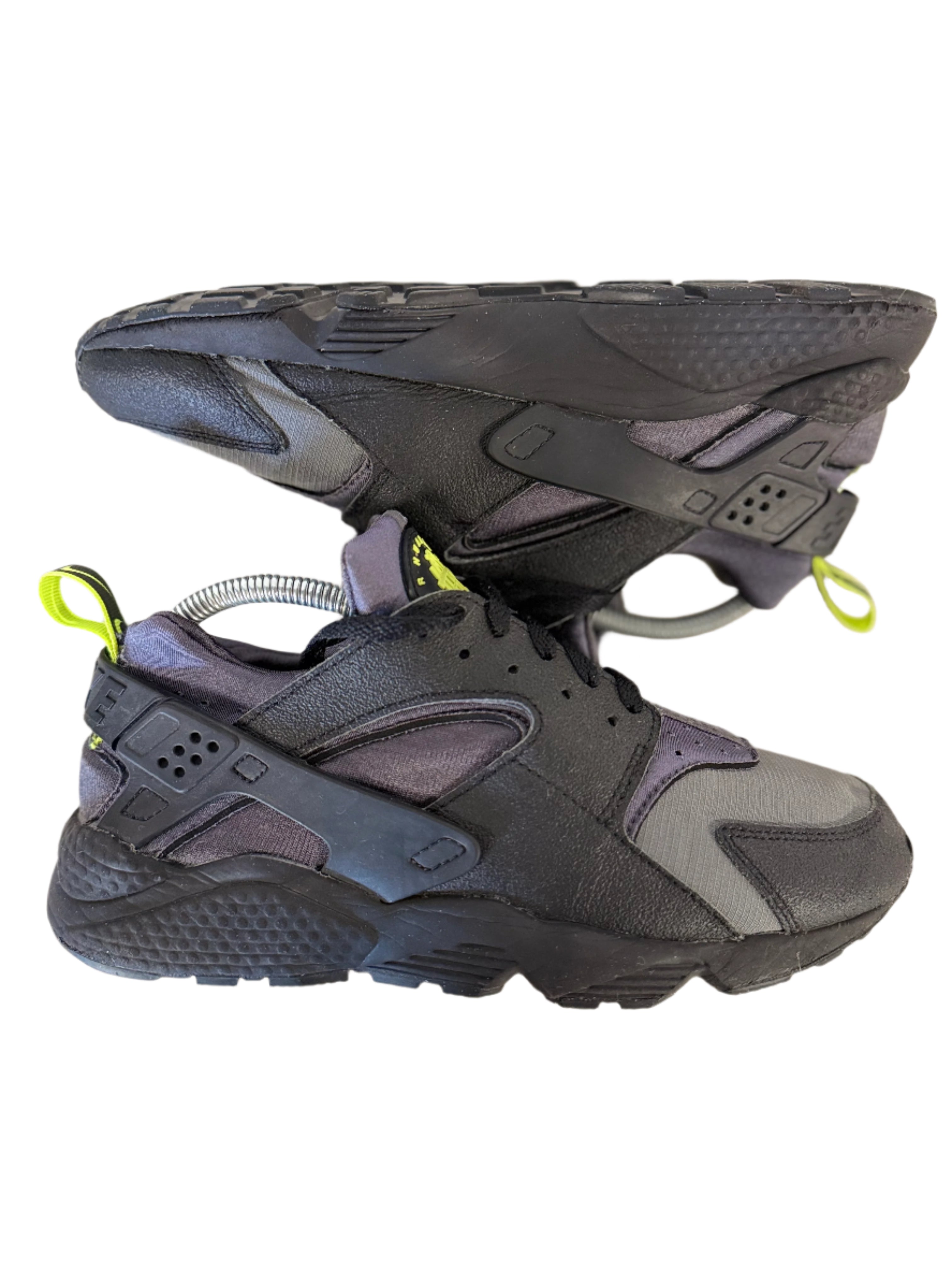 Nike Air Huarache 'Black Anthracite Volt' uk 7.5 - RecycledStreetwear