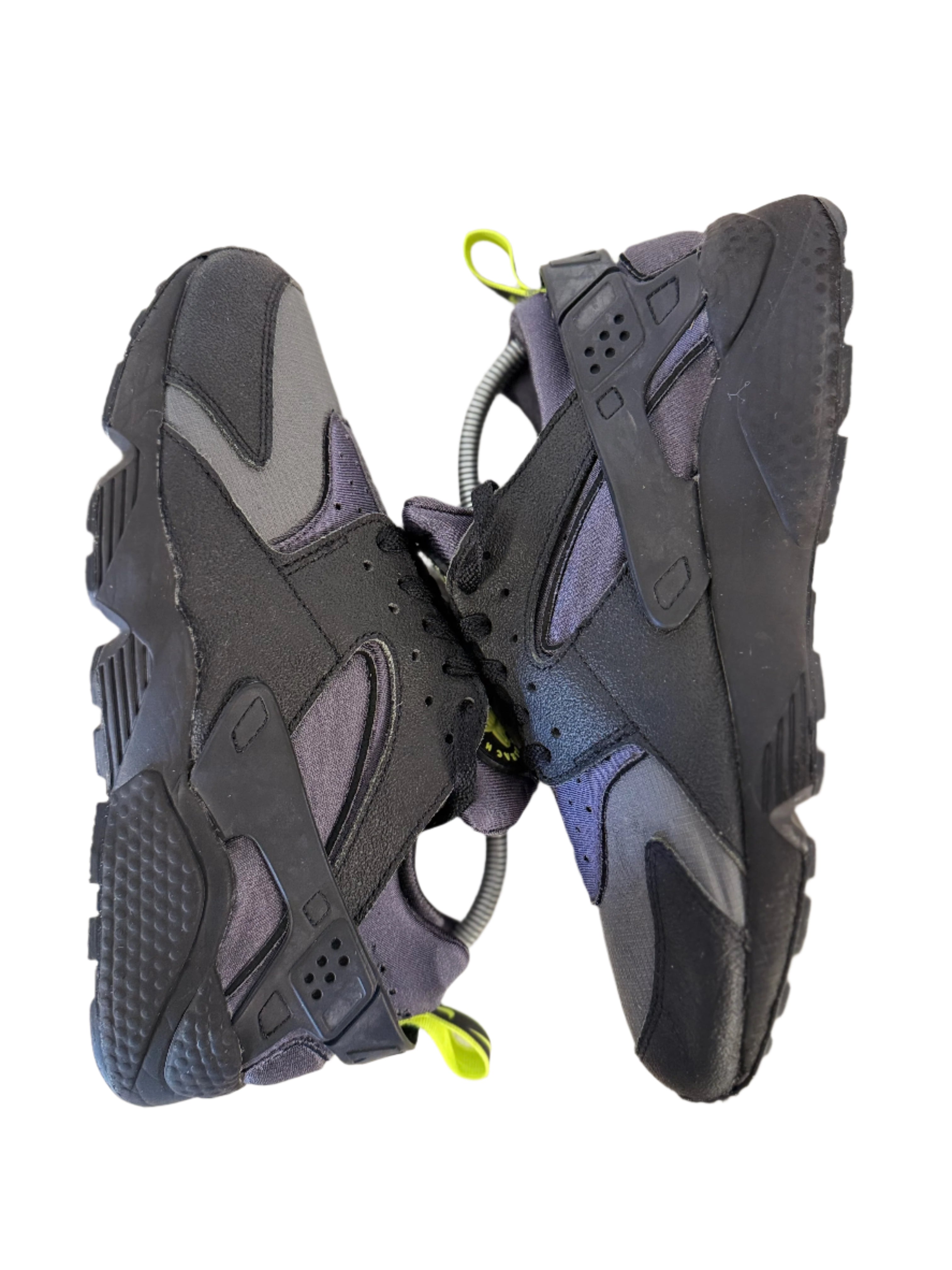 Nike Air Huarache 'Black Anthracite Volt' uk 7.5 - RecycledStreetwear