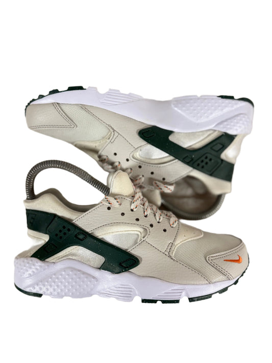 Nike Air Huarache 'Green Orange' UK 4 - RecycledStreetwear
