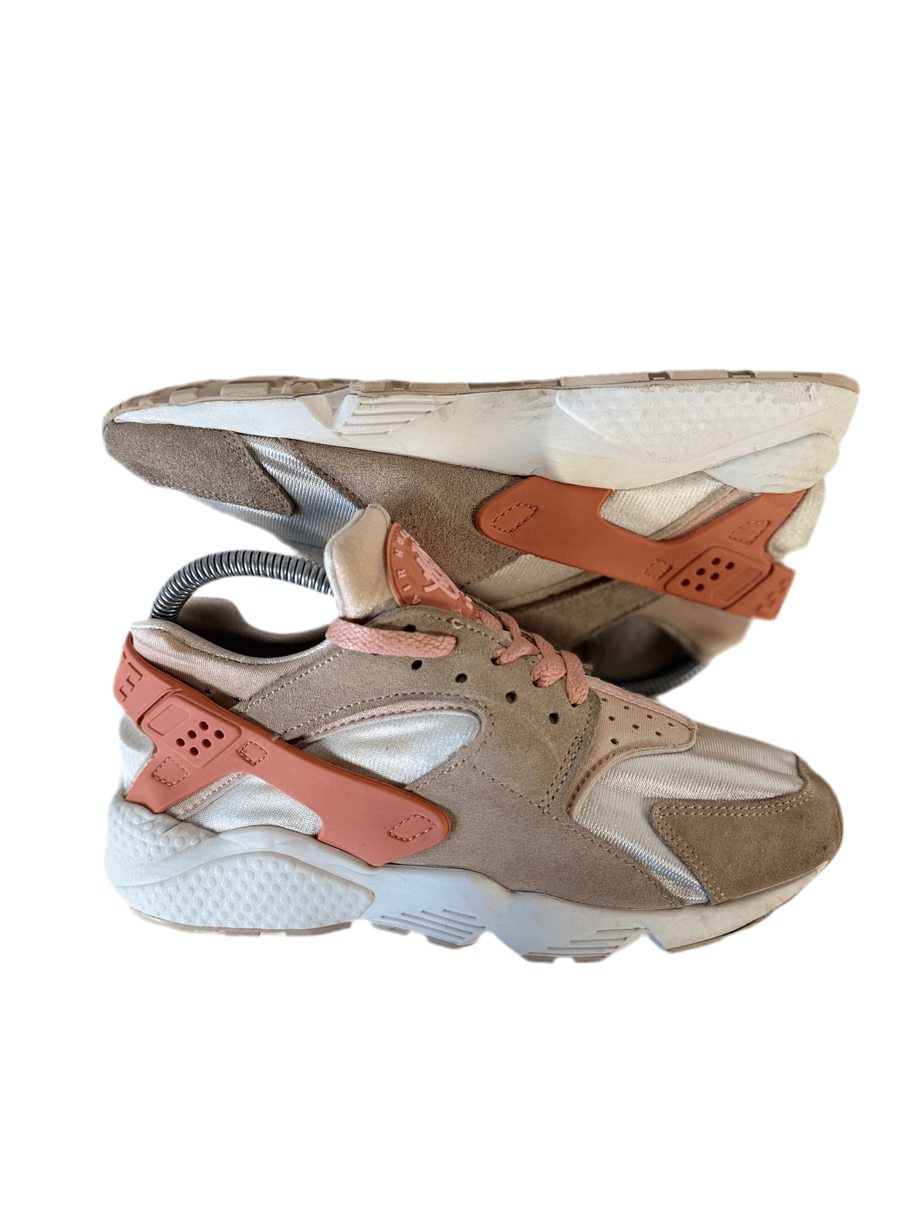 Nike Air Huarache 'Light Madder Root' uk 5 - RecycledStreetwear