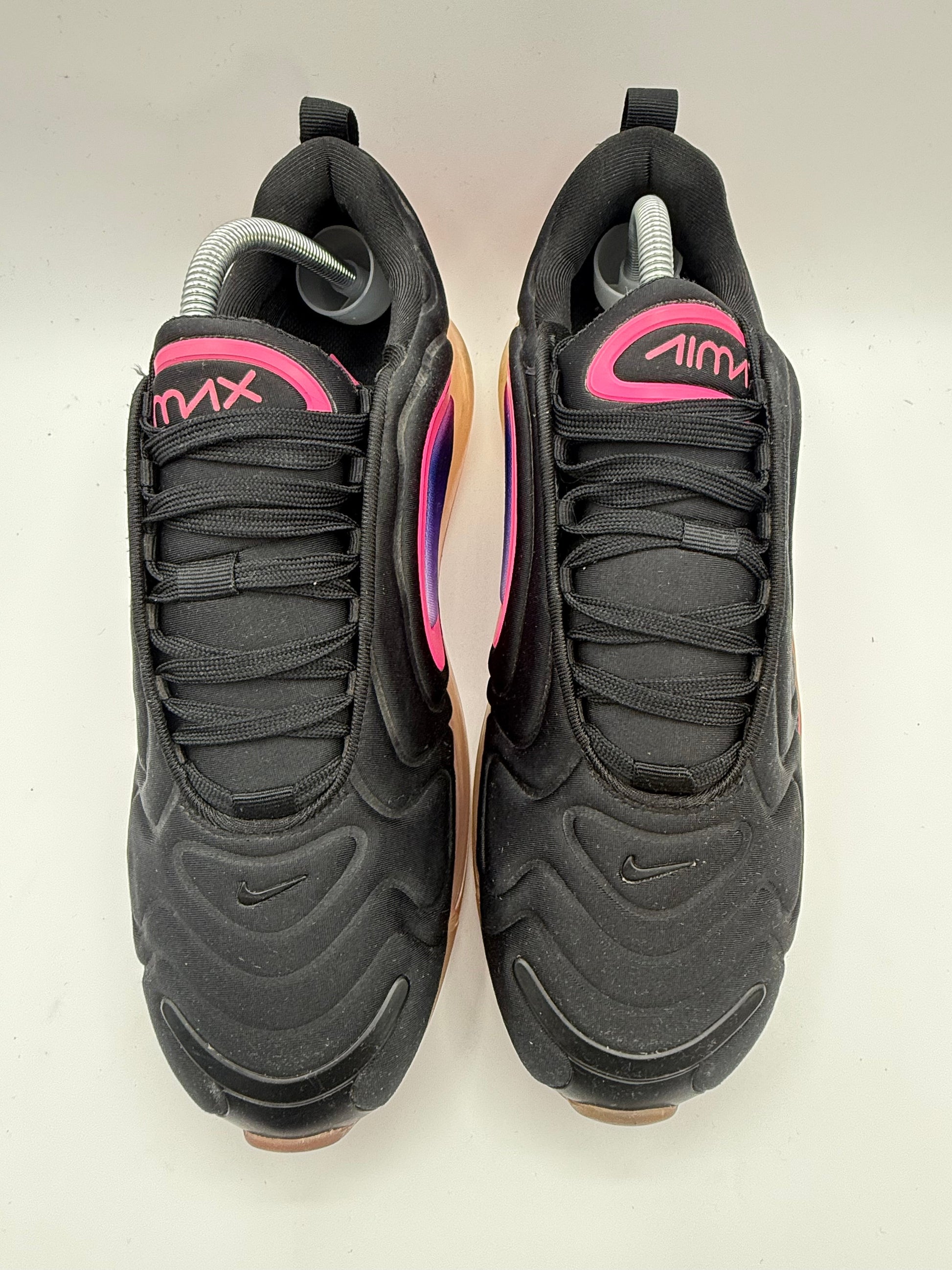 Nike Air Max 720 Black Laser Fuchsia UK 8 - RecycledStreetwear