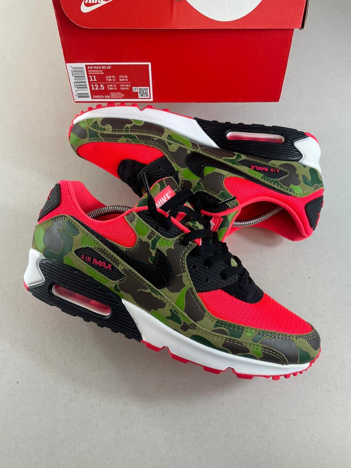 Nike Air Max 90 UK 10 - RecycledStreetwear