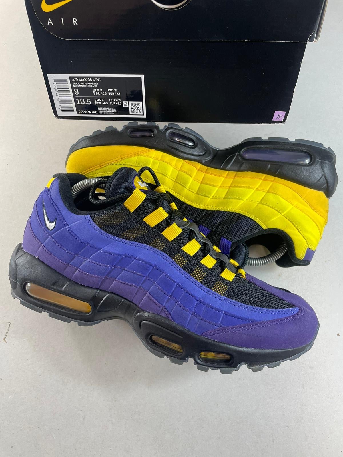 Nike Air Max 95 NRG UK 8 - RecycledStreetwear